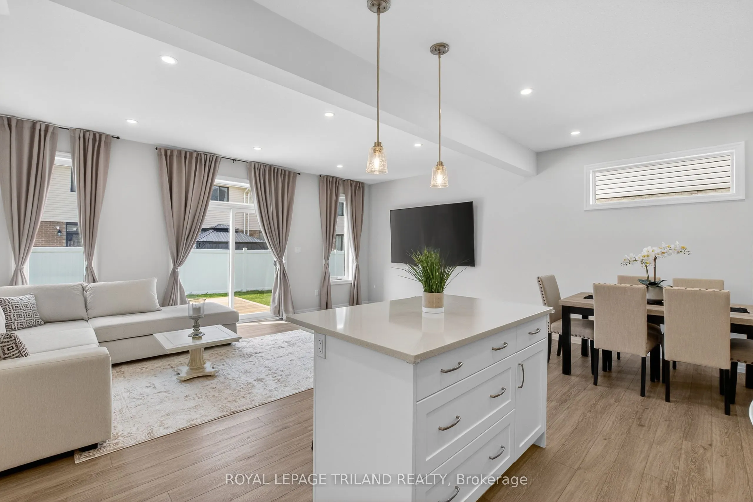 102 Cortland Terrace