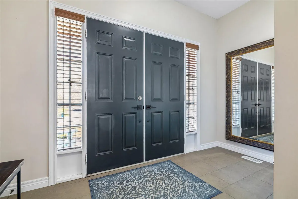 92 Garinger Crescent