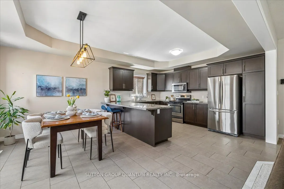 92 Garinger Crescent