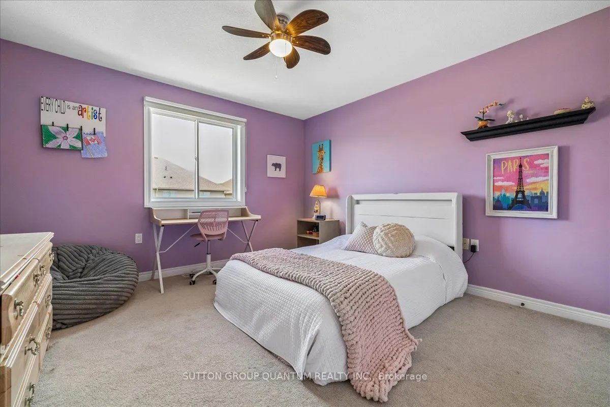 92 Garinger Crescent