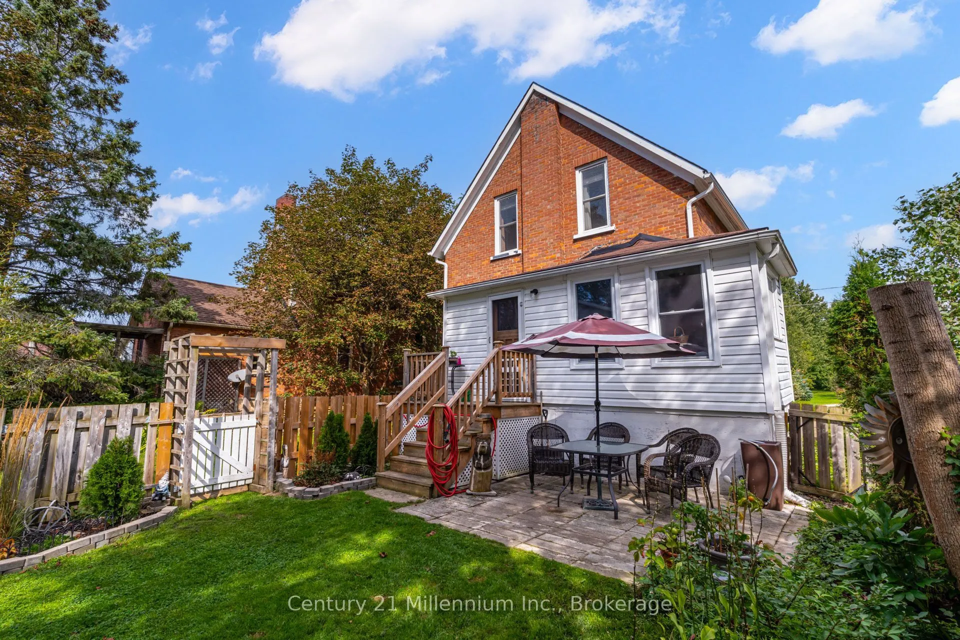 436 Brown Street