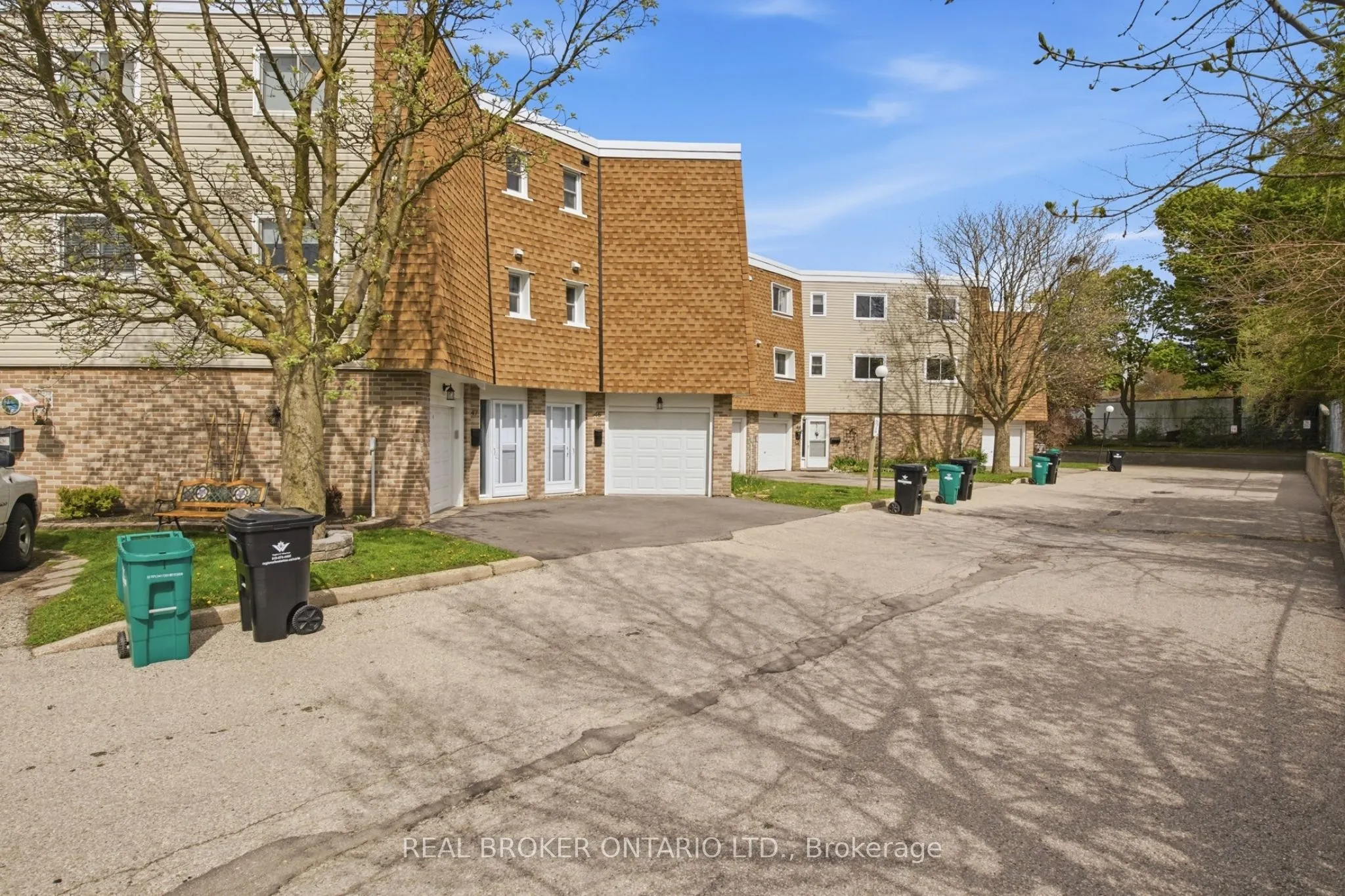 60 Elmsdale Drive #46