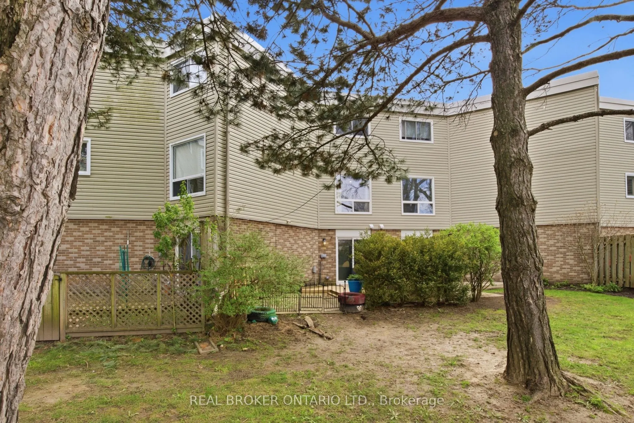 60 Elmsdale Drive #46