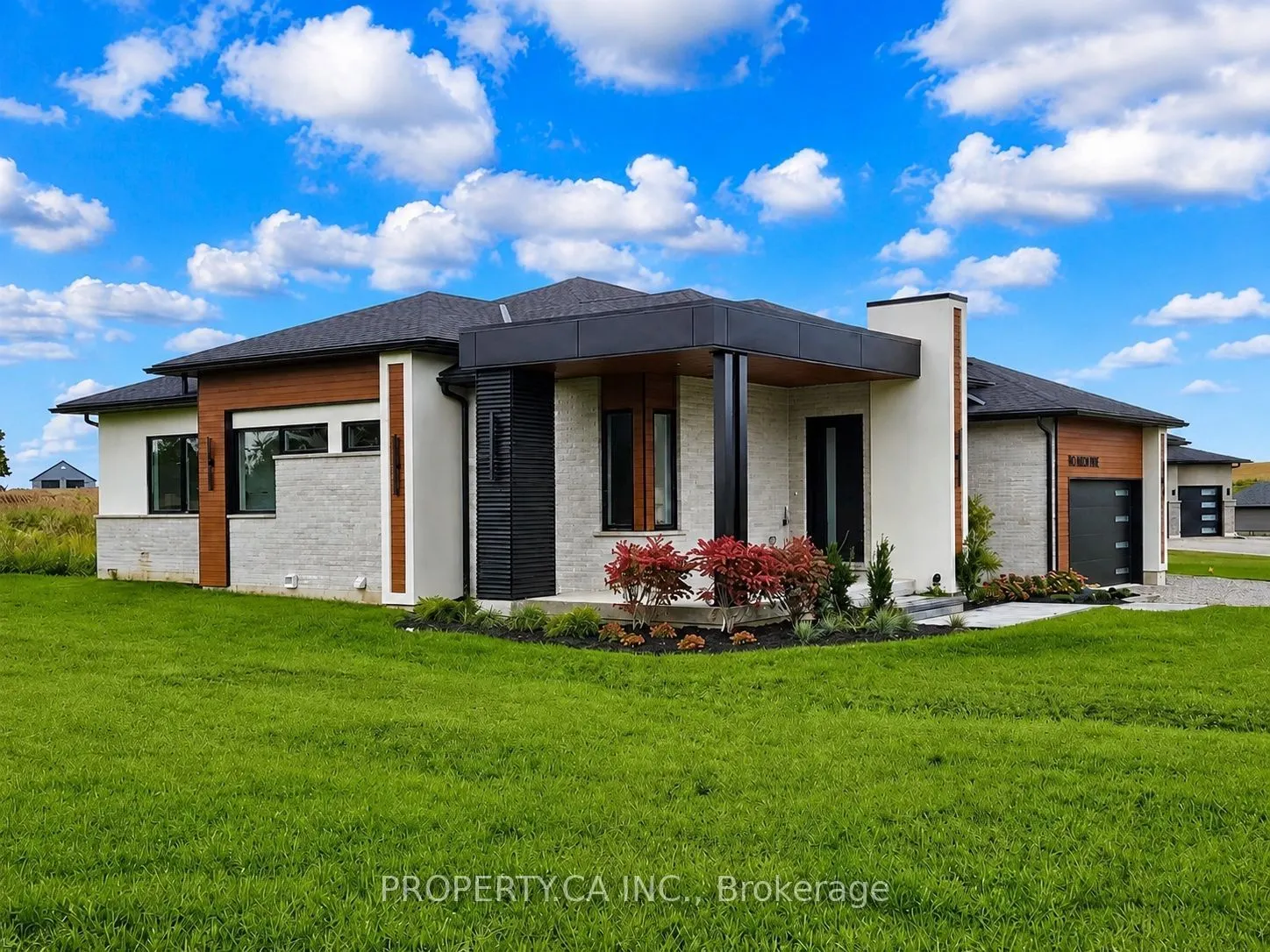 2 Hudson Drive