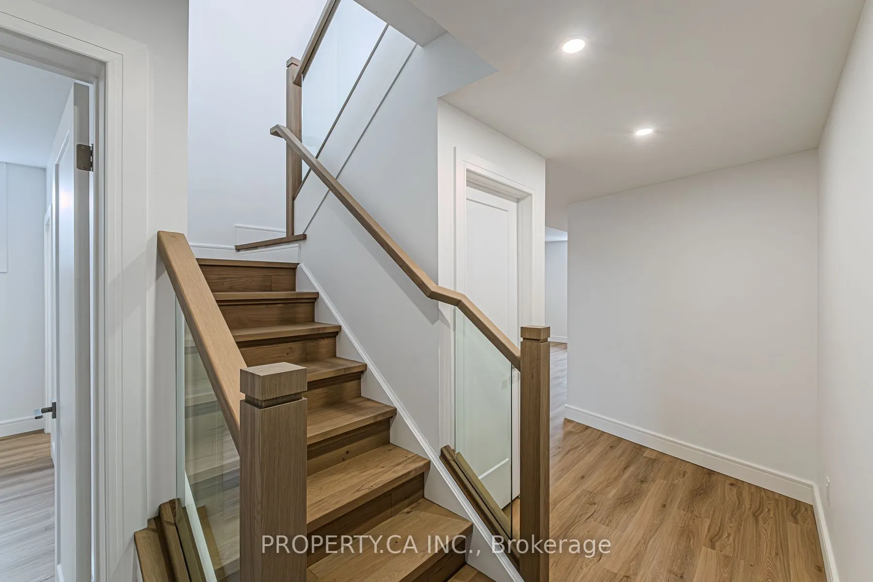 2 Hudson Drive