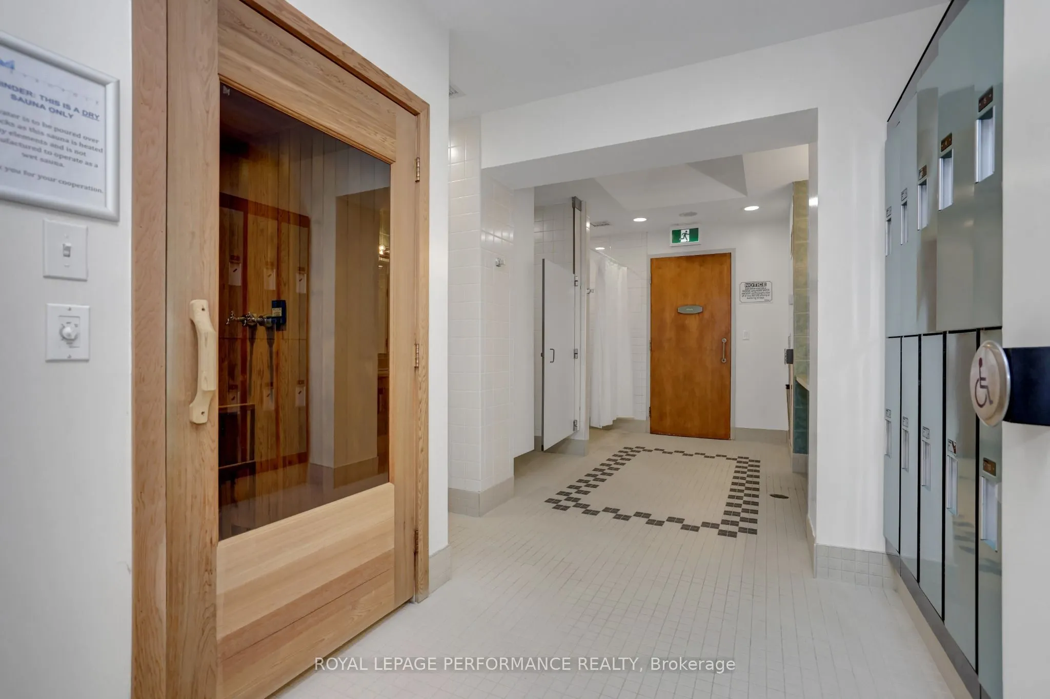 38 Metropole Private #2603