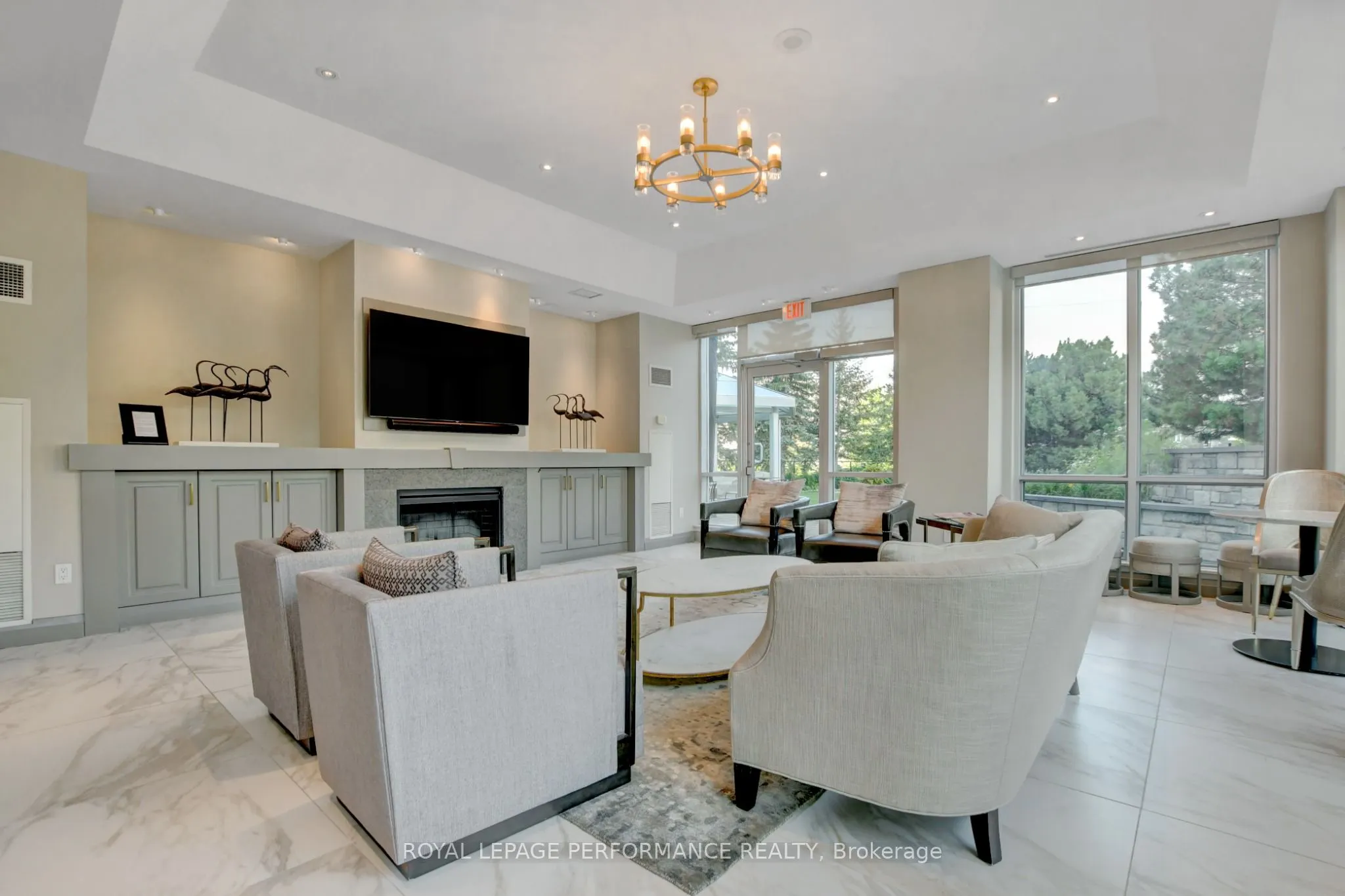 38 Metropole Private #2603