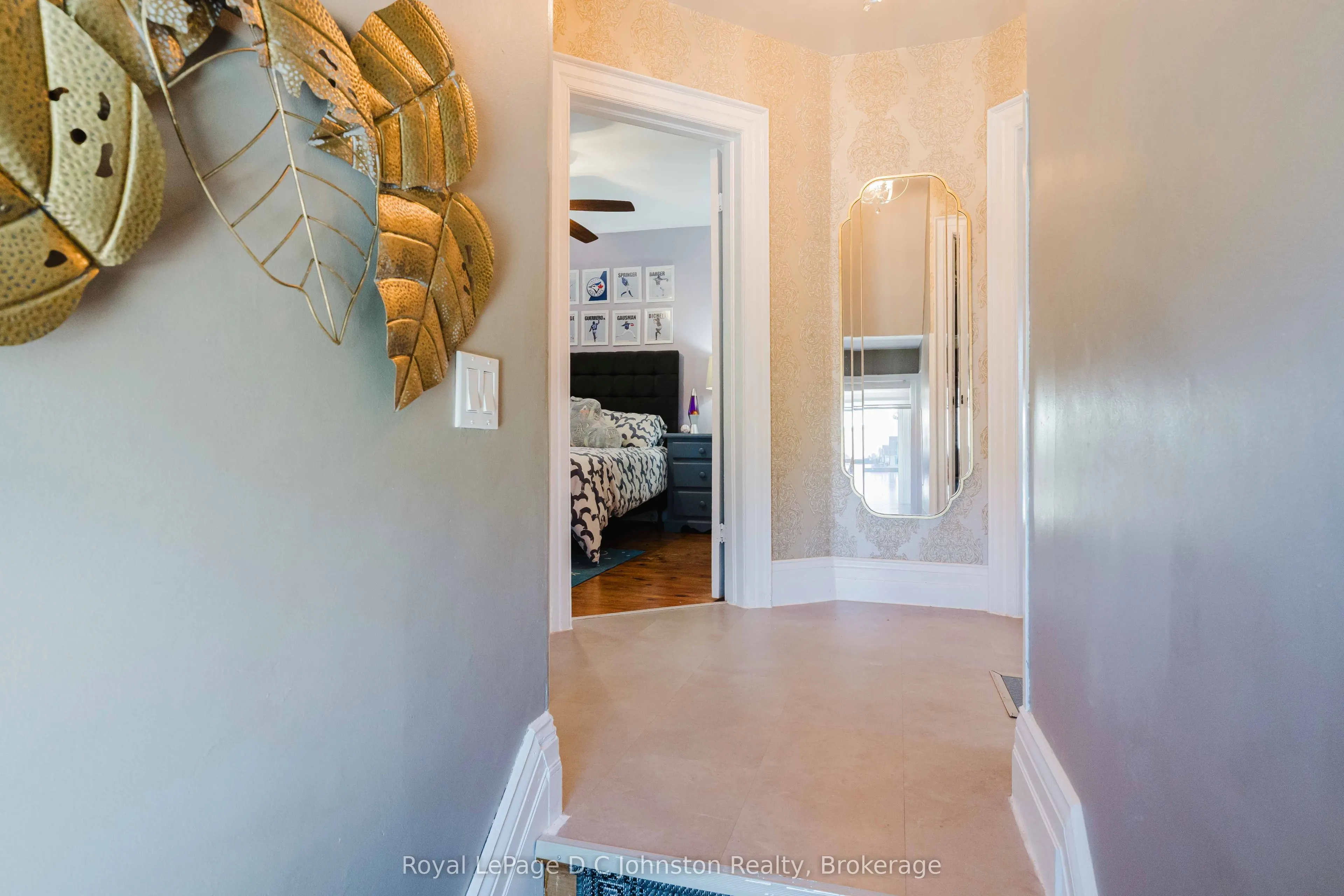 1321 4th Avenue W