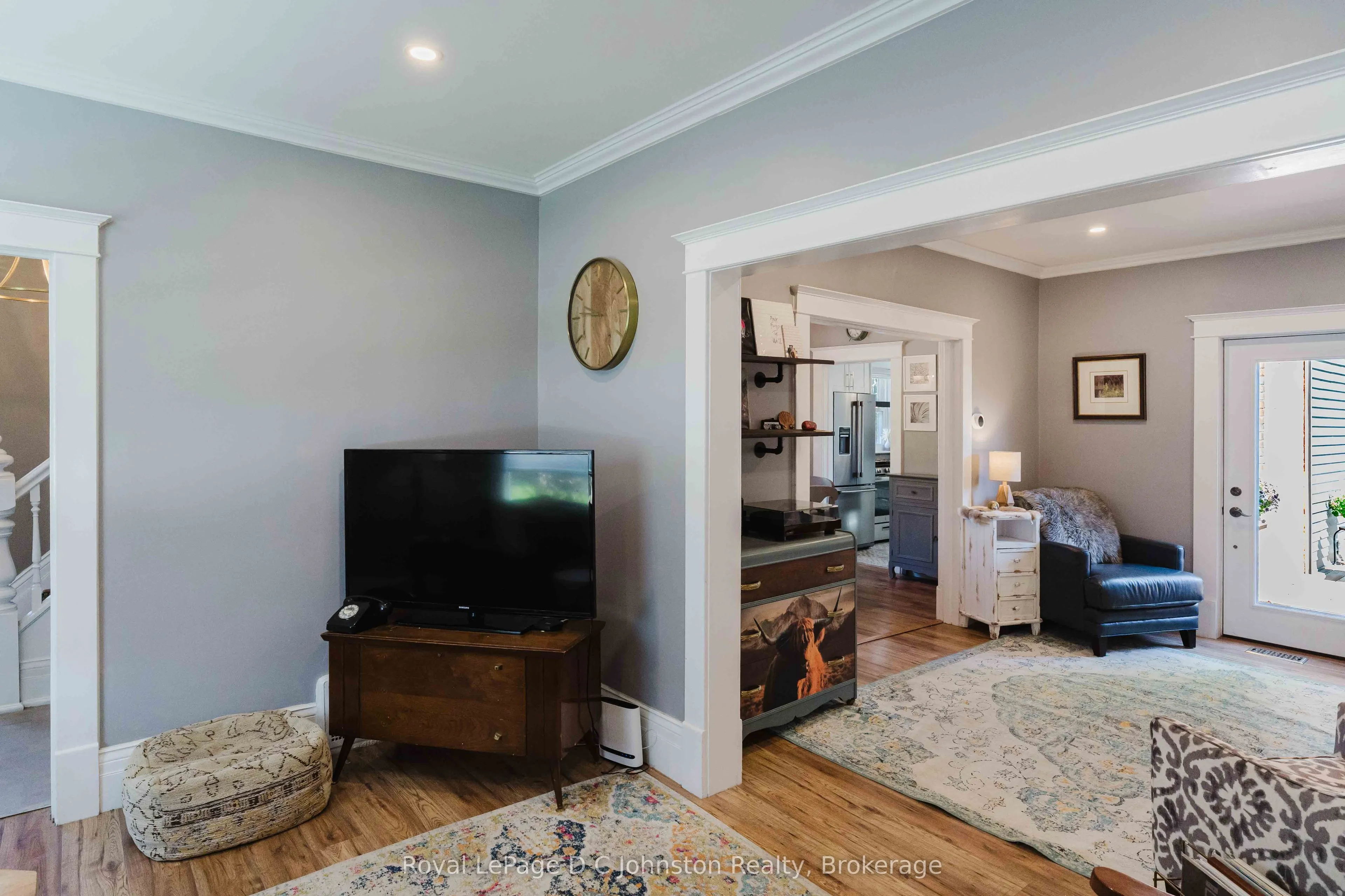 1321 4th Avenue W