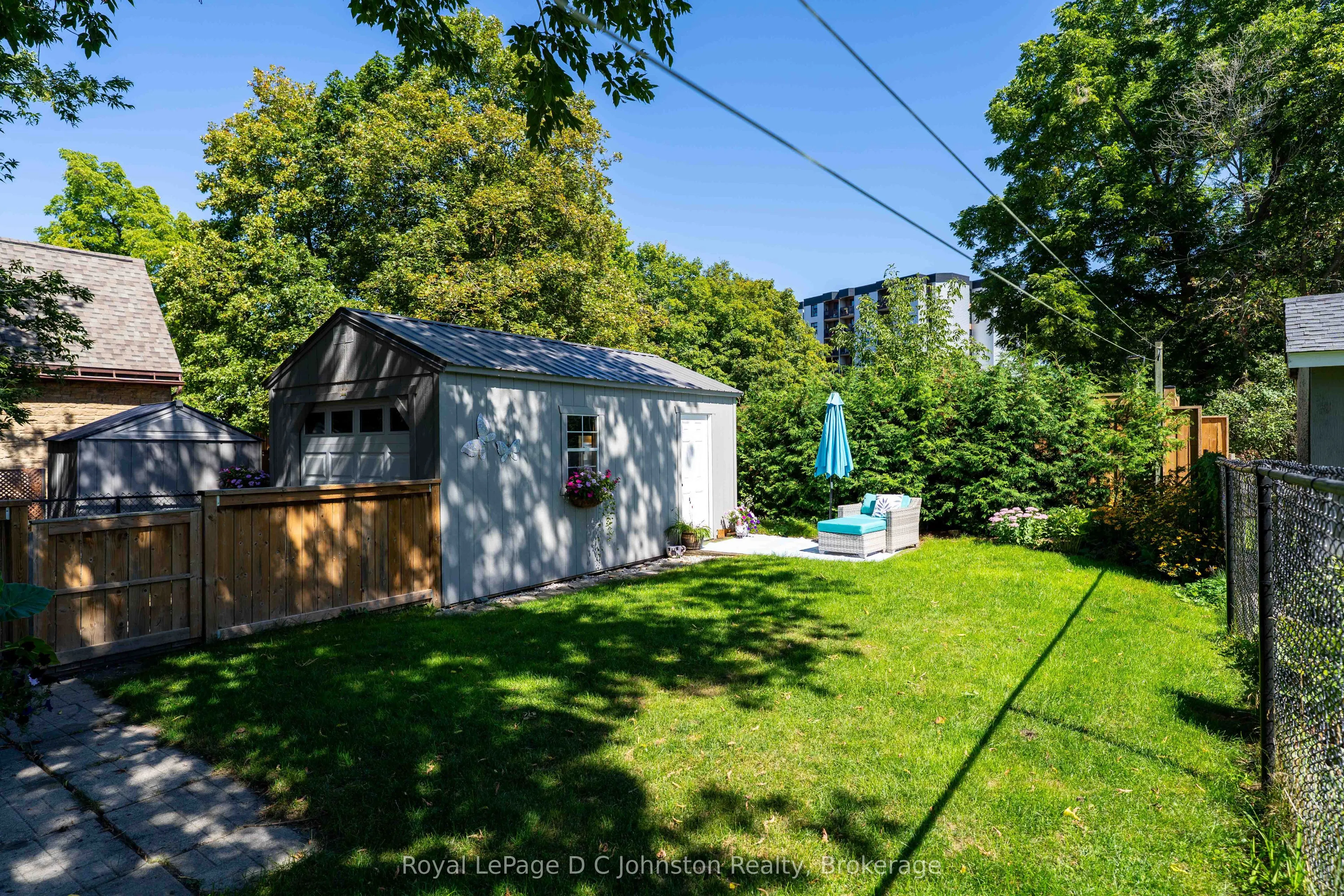 1321 4th Avenue W