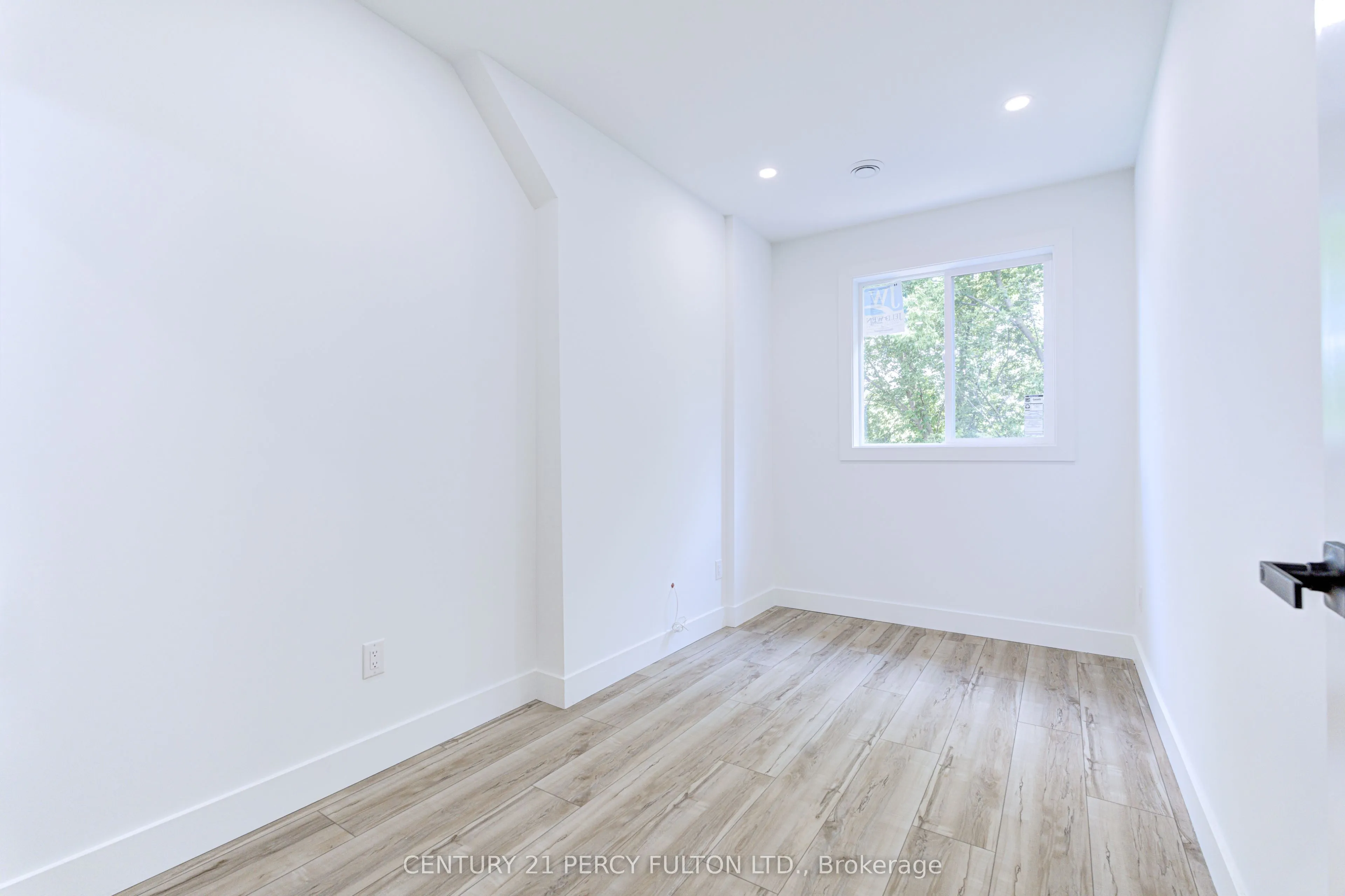 15 Bechtel Street
