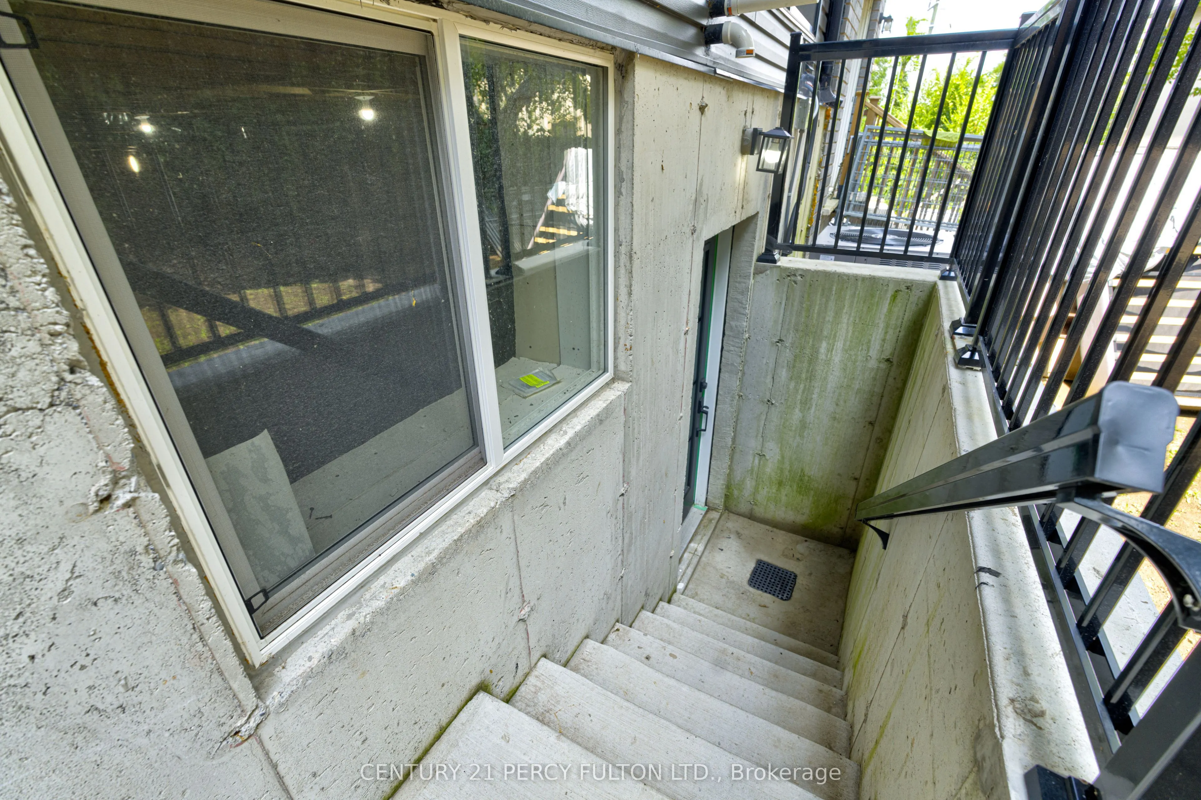 15 Bechtel Street