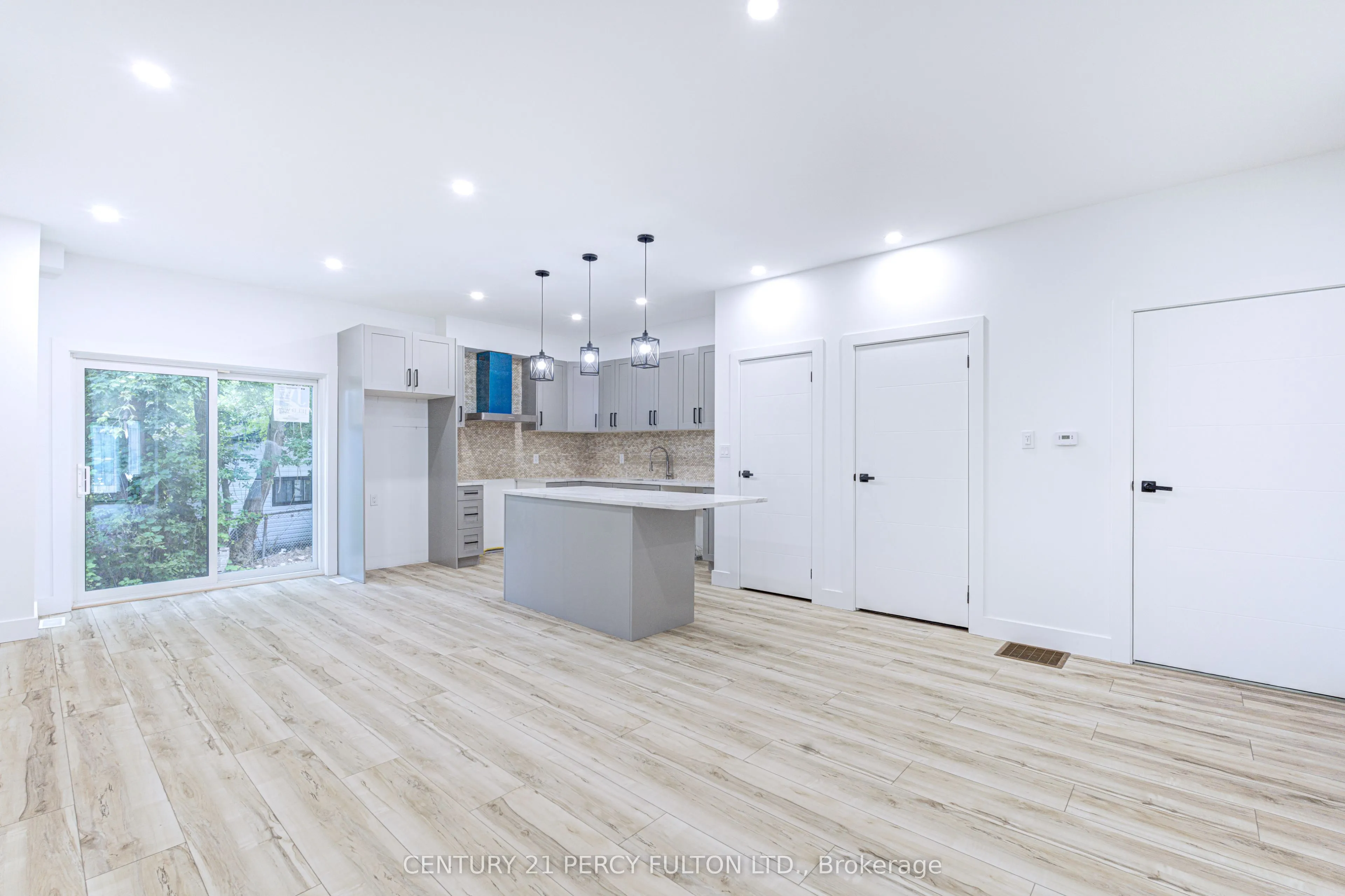 15 Bechtel Street