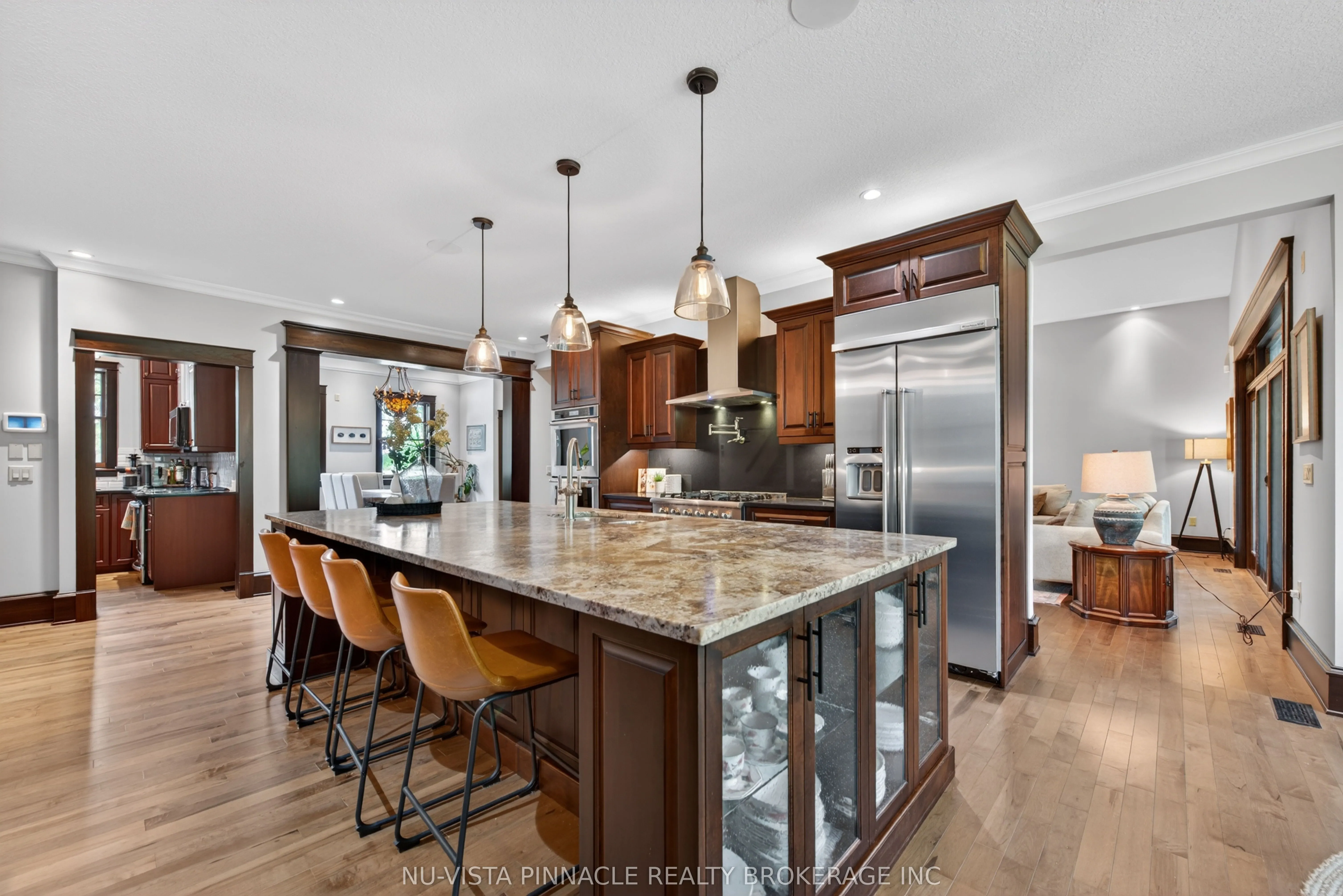 9082 Ferne Drive