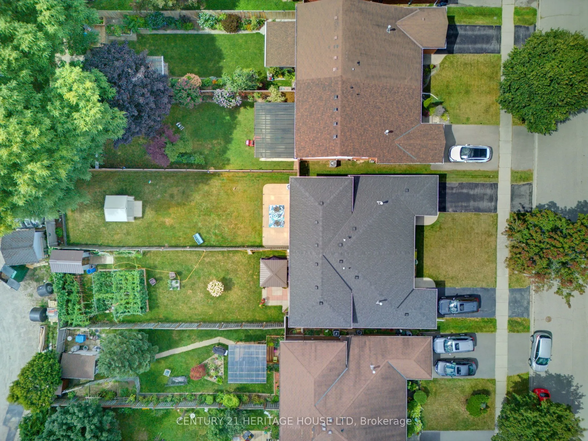 42 Buchanan Crescent