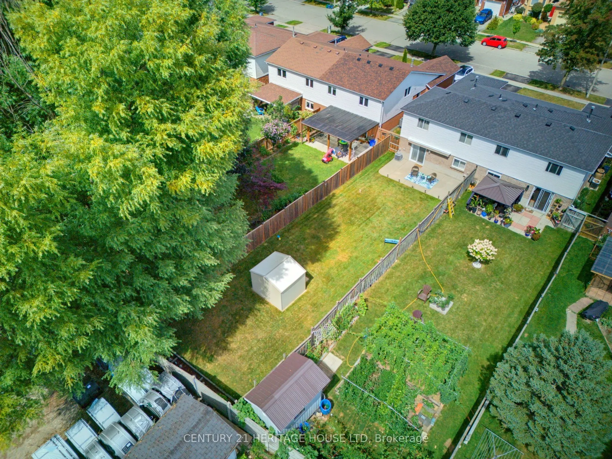 42 Buchanan Crescent