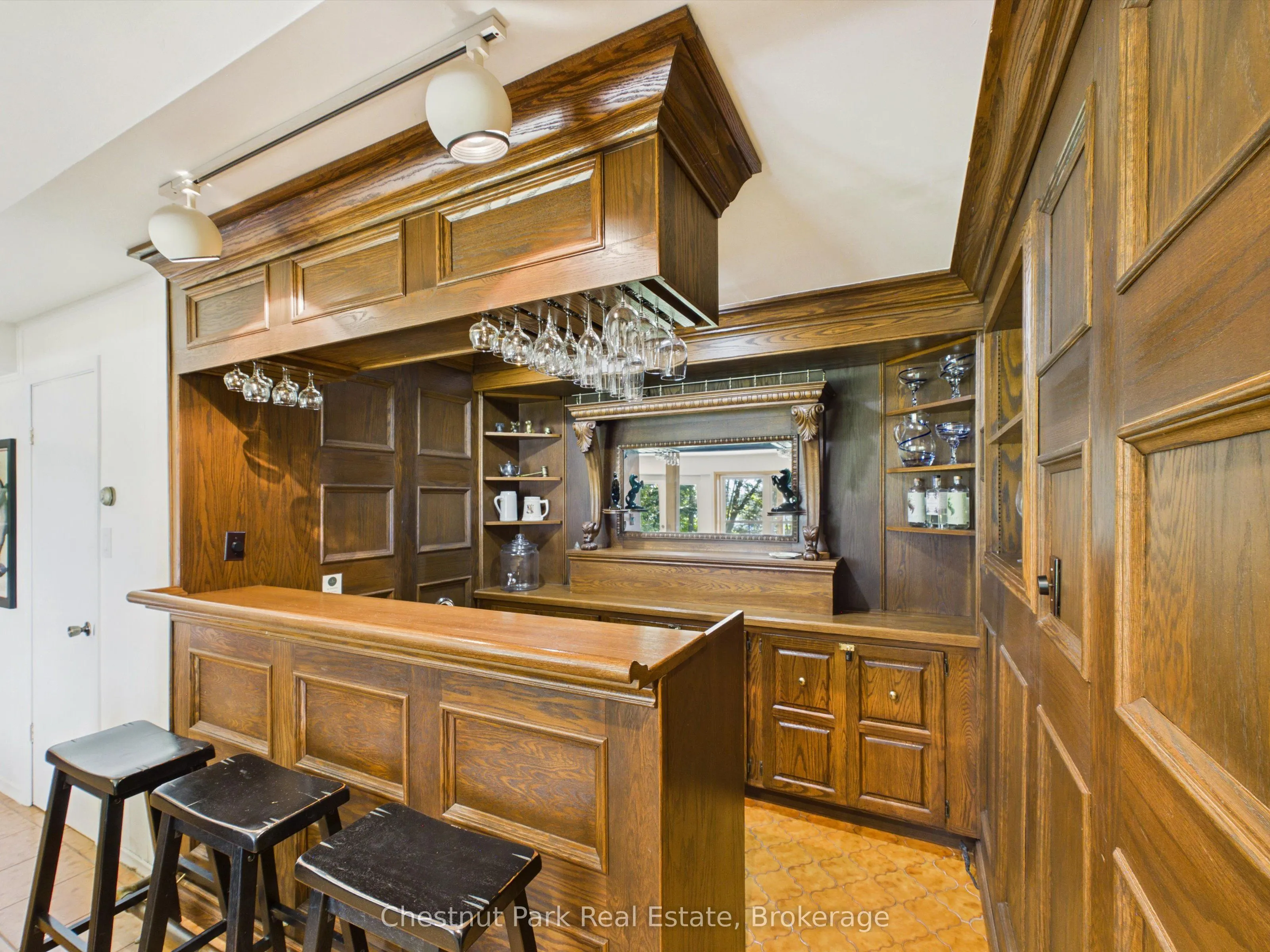 1110 Tom Parris Trail