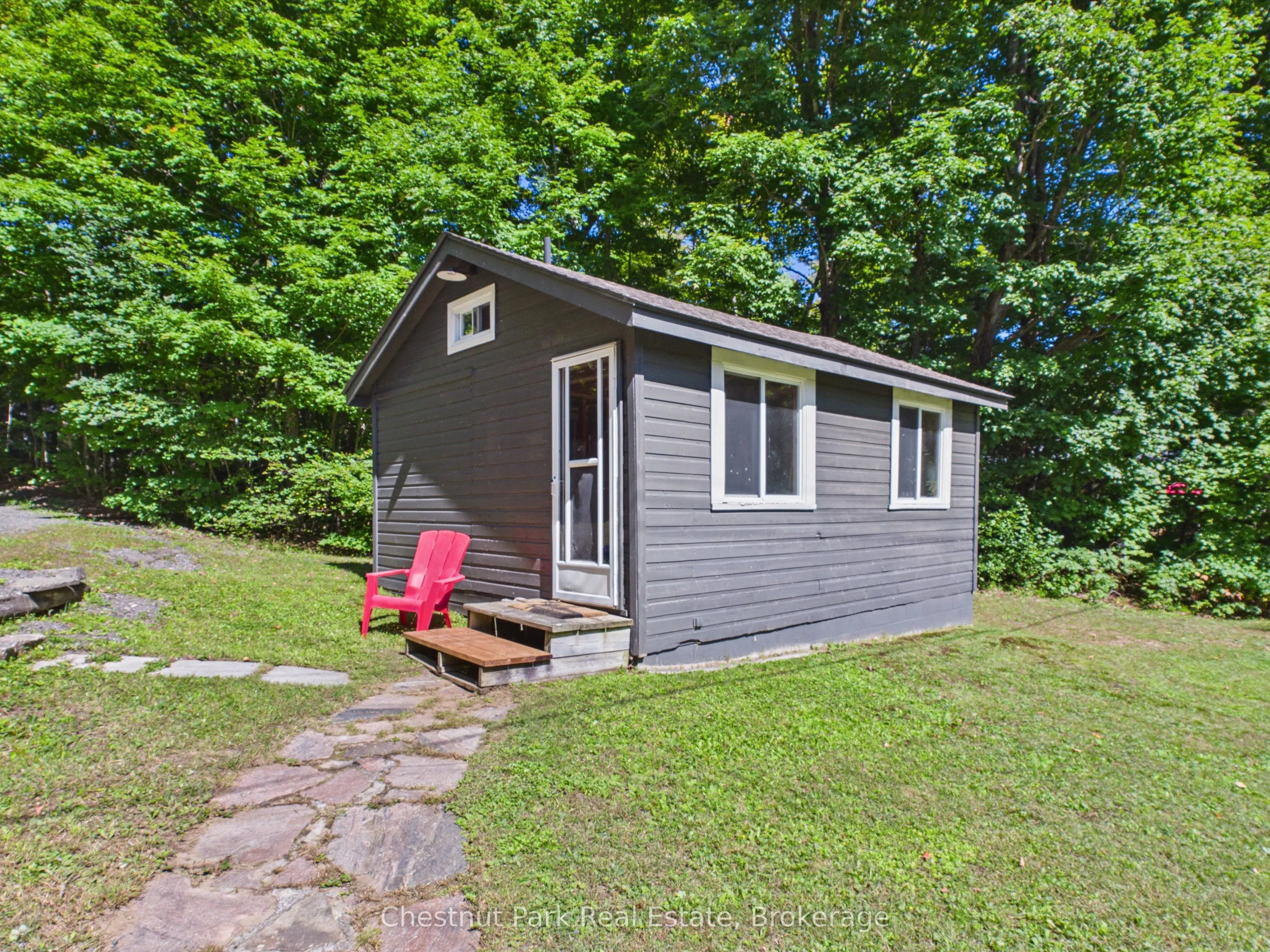 1110 Tom Parris Trail