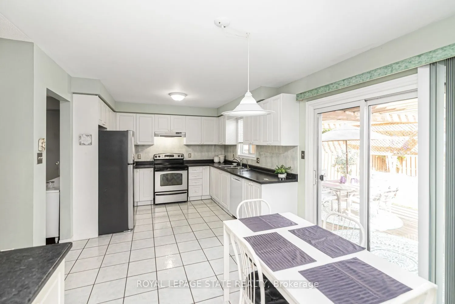 10 Richview Drive