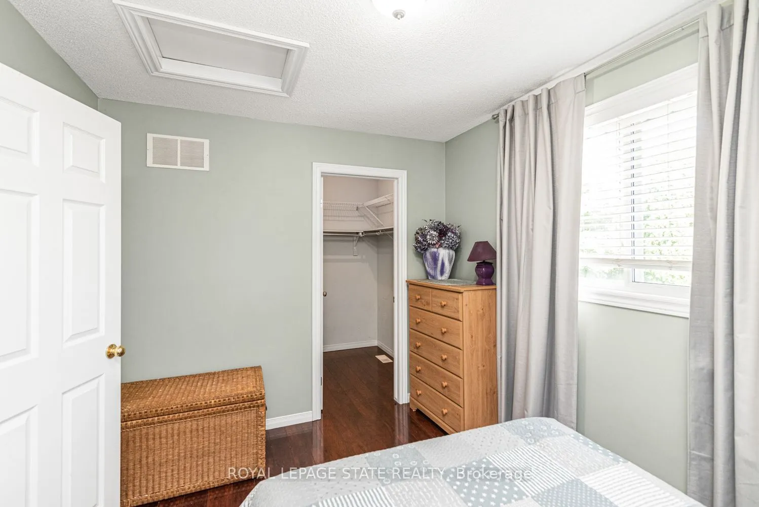 10 Richview Drive