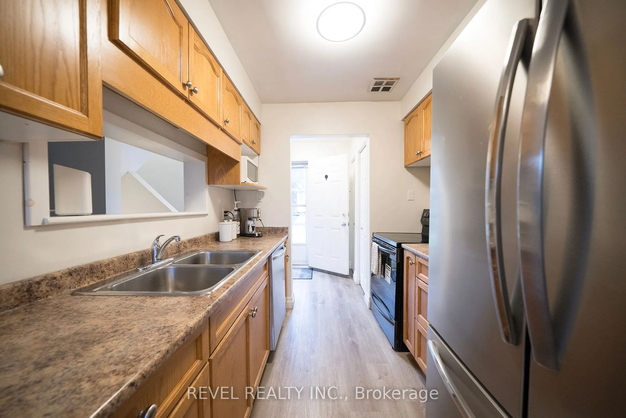 273 Elgin Street #41