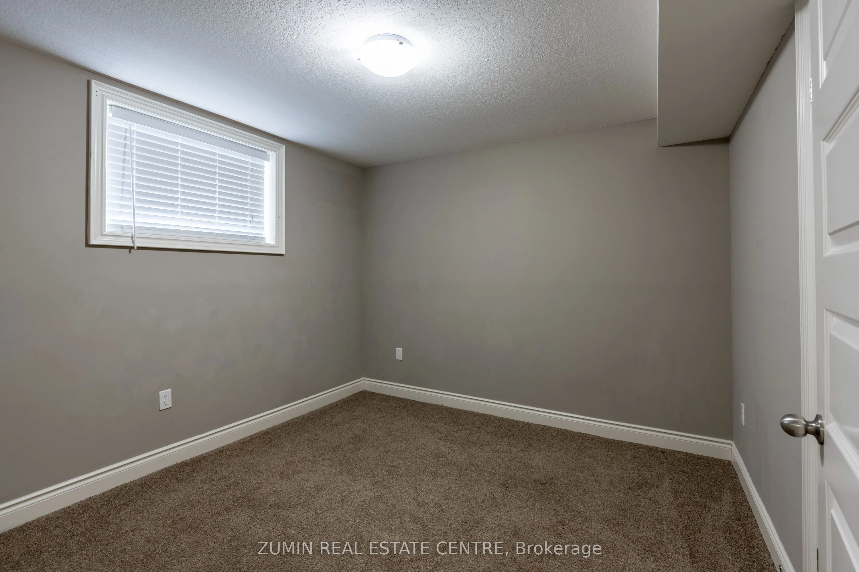 35 Chatfield Street #10