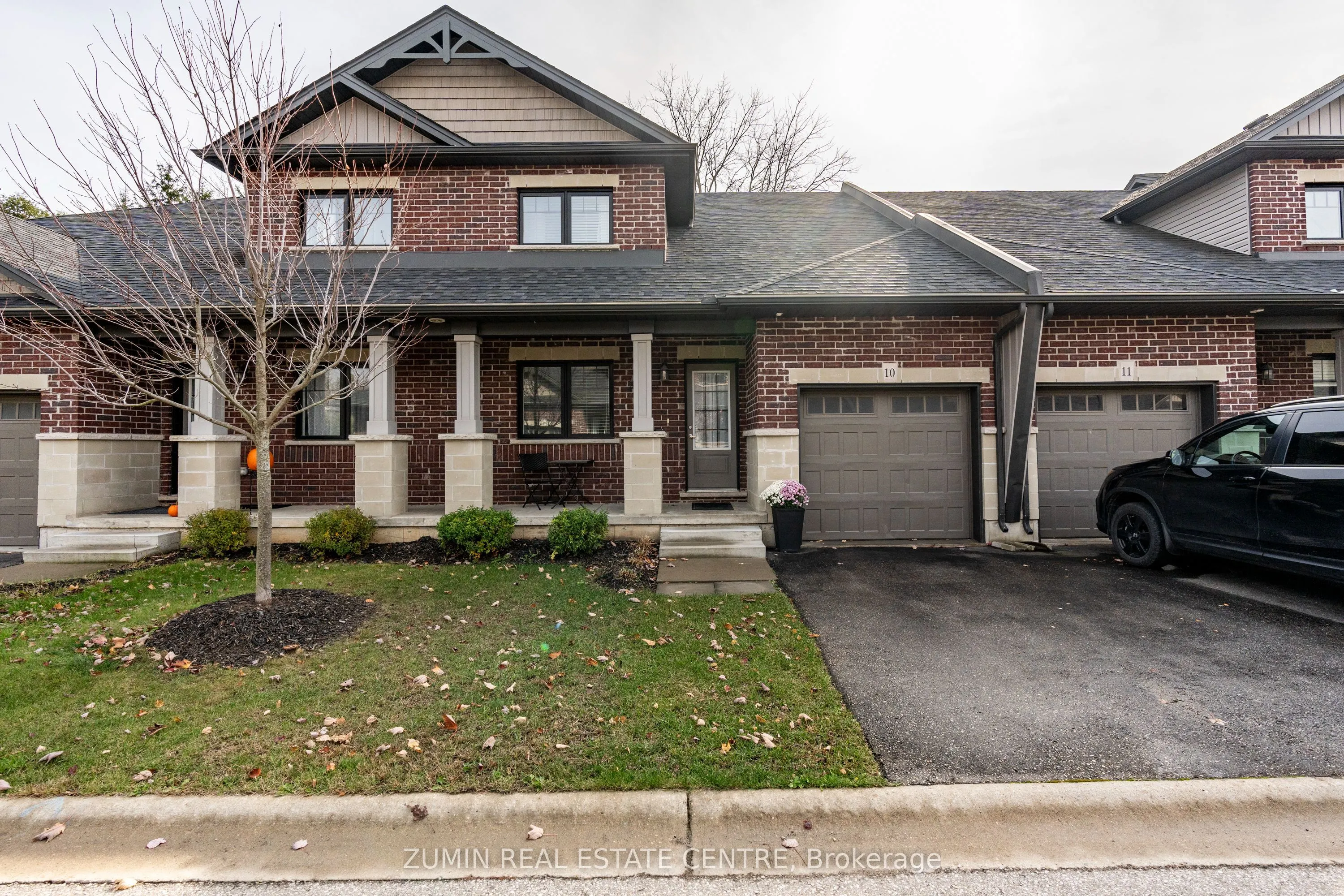 35 Chatfield Street #10