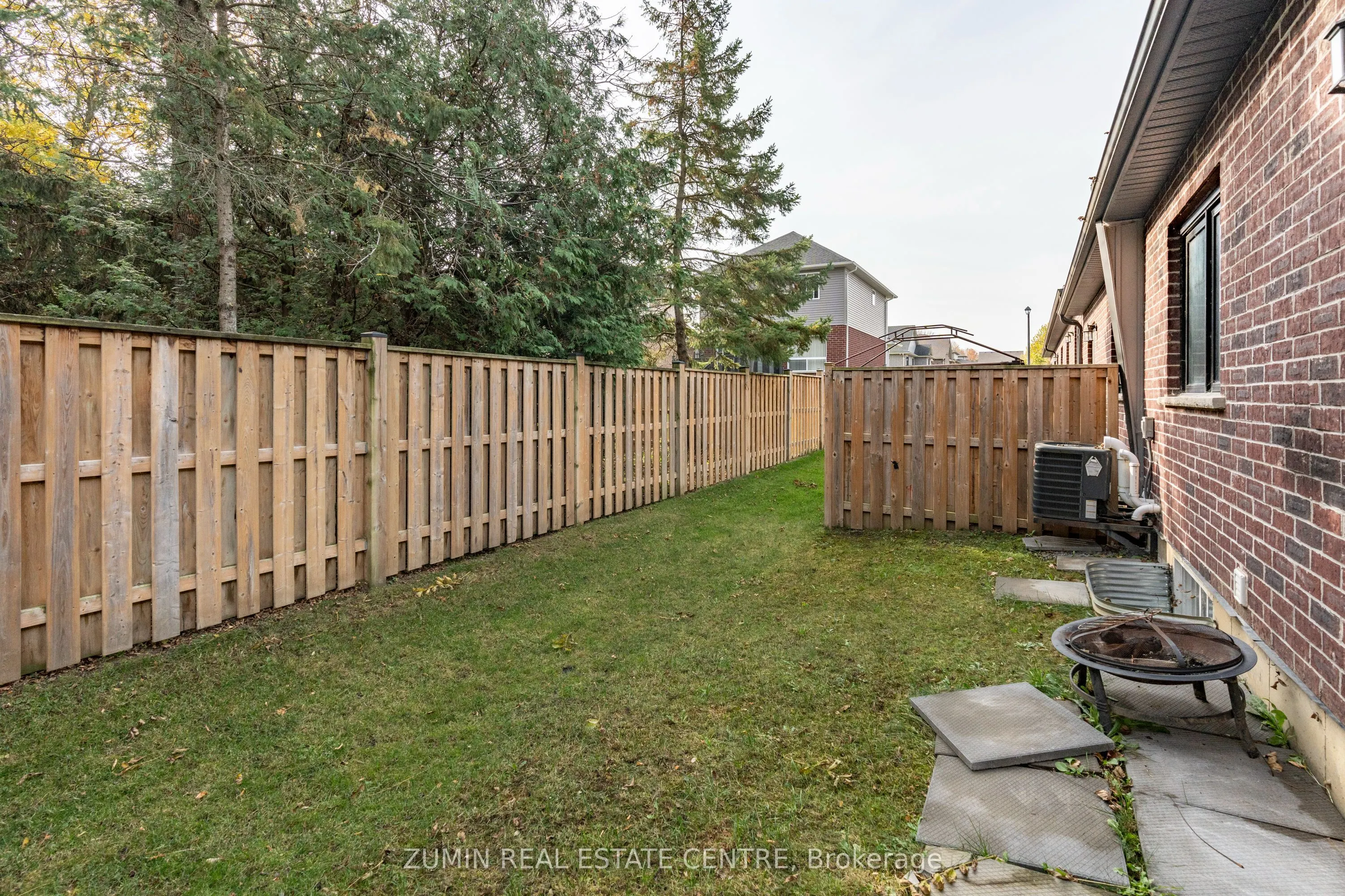 35 Chatfield Street #10