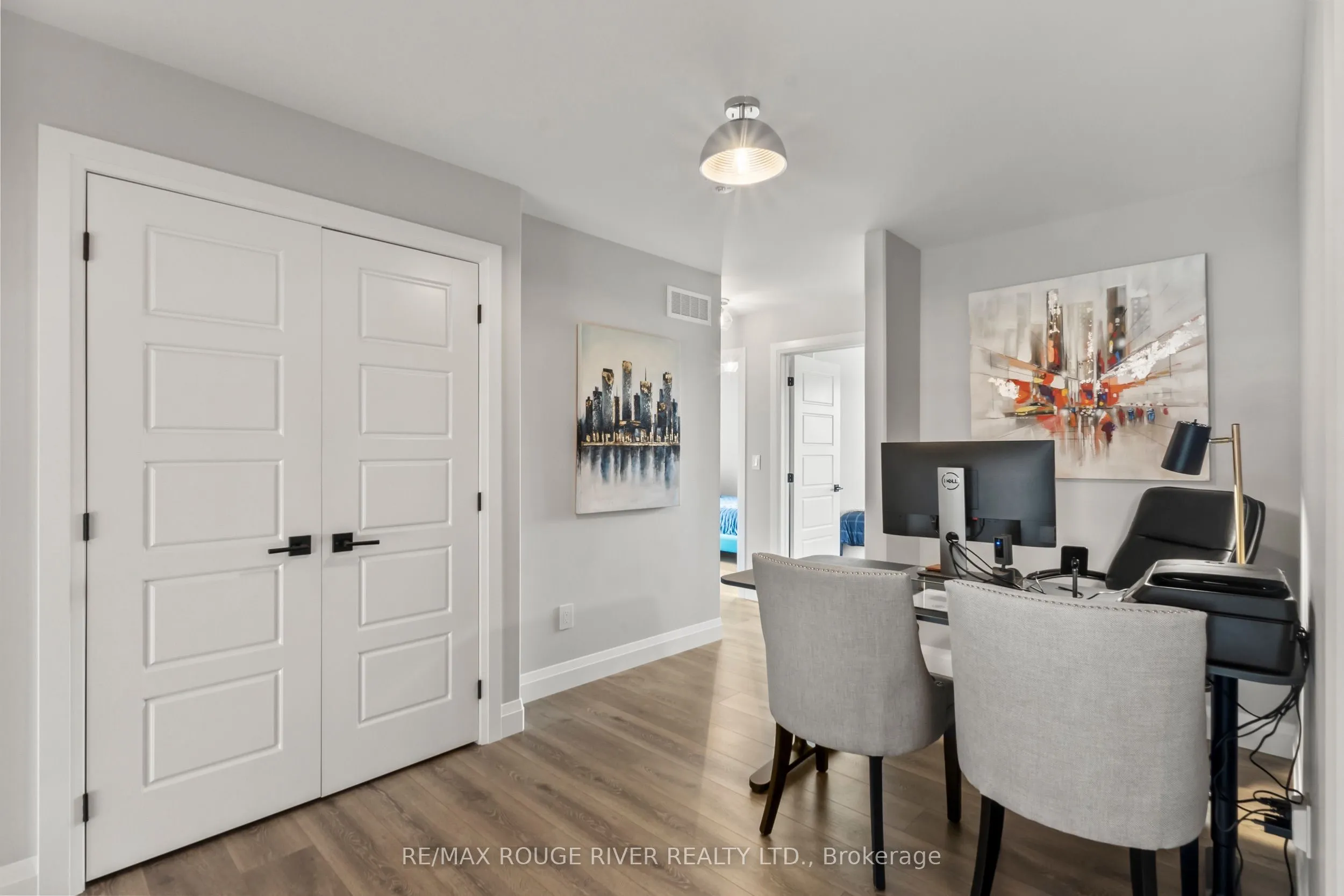 43 Streamside Drive