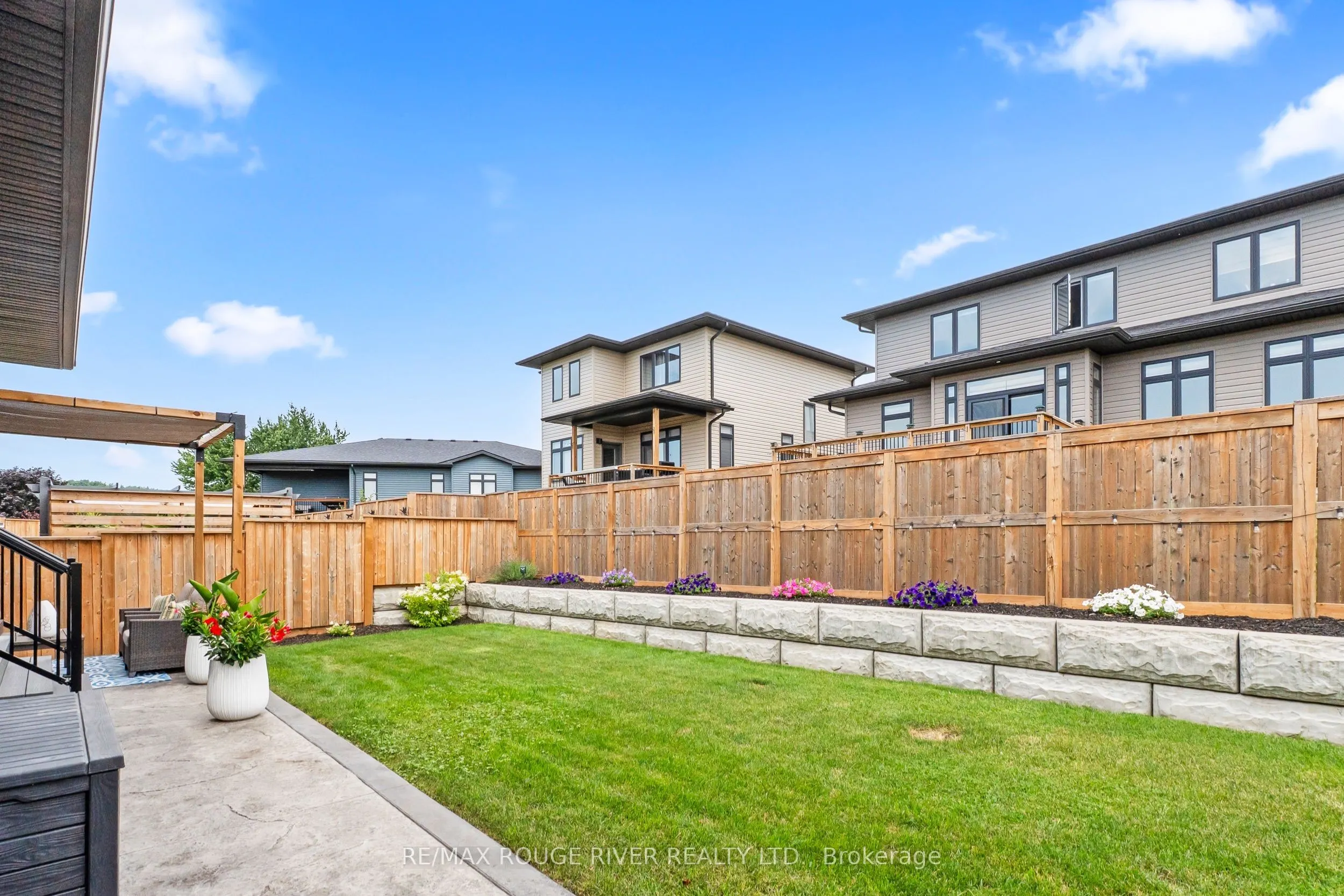 43 Streamside Drive