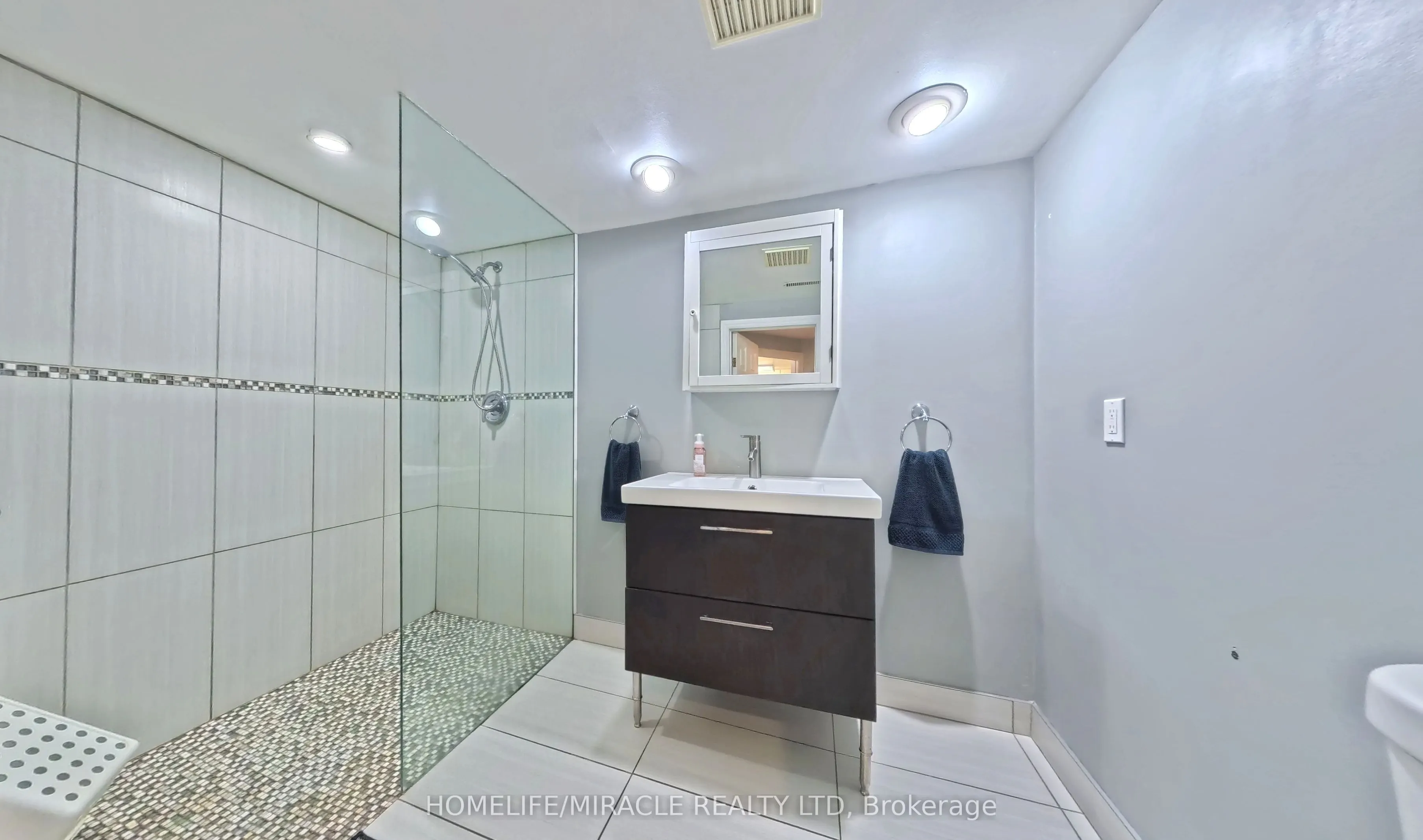 380 Grangewood Drive