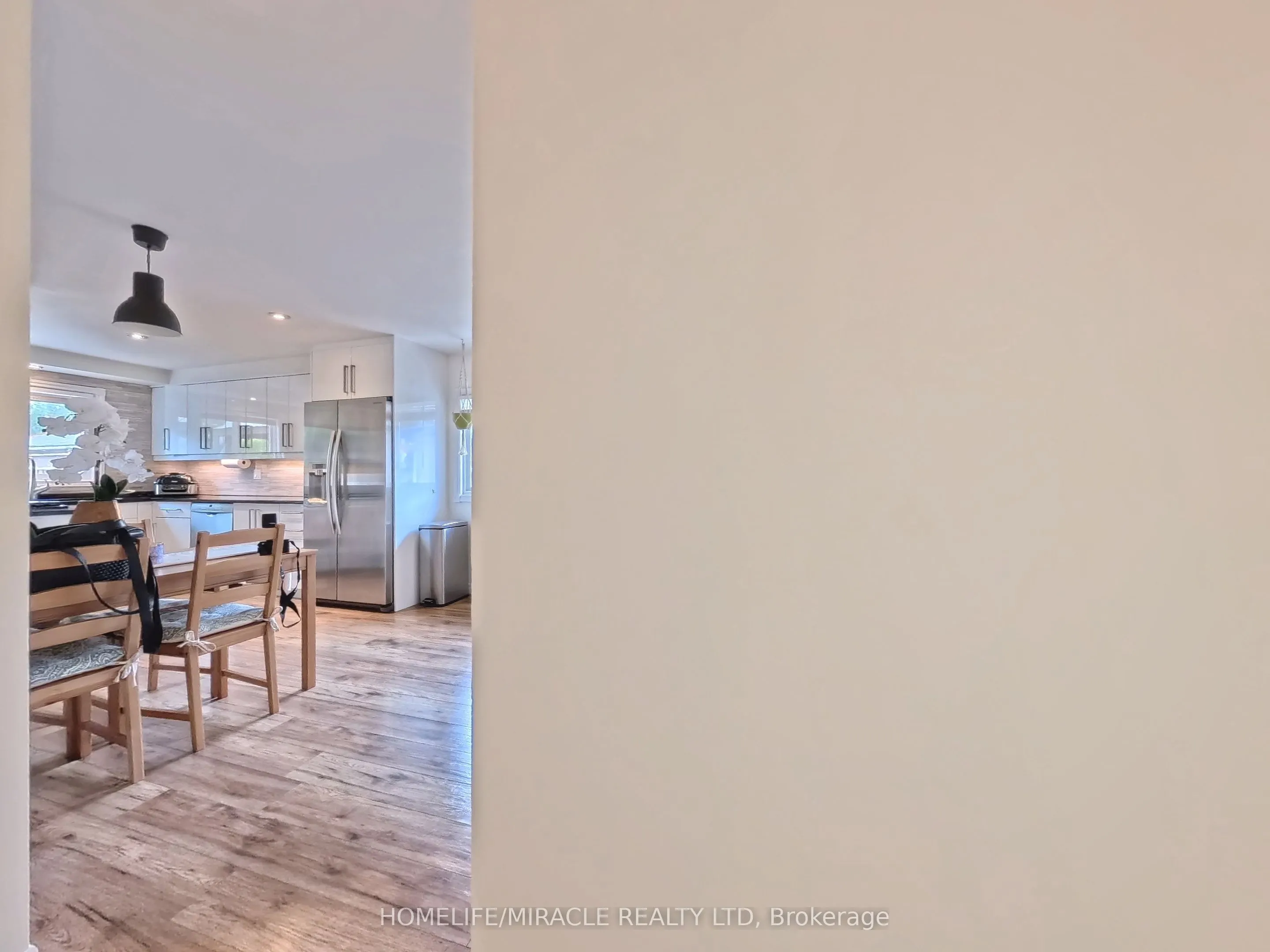 380 Grangewood Drive