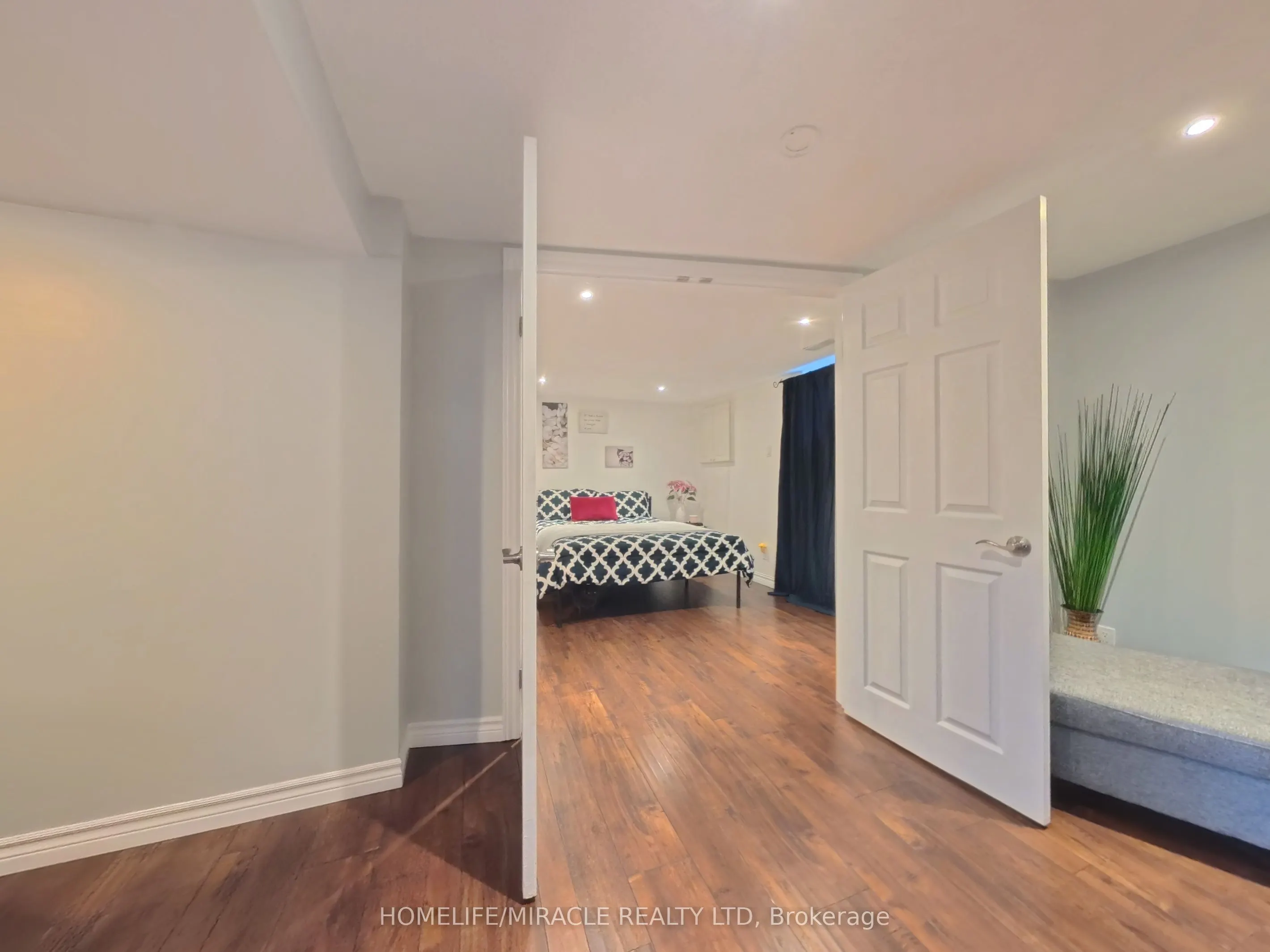 380 Grangewood Drive