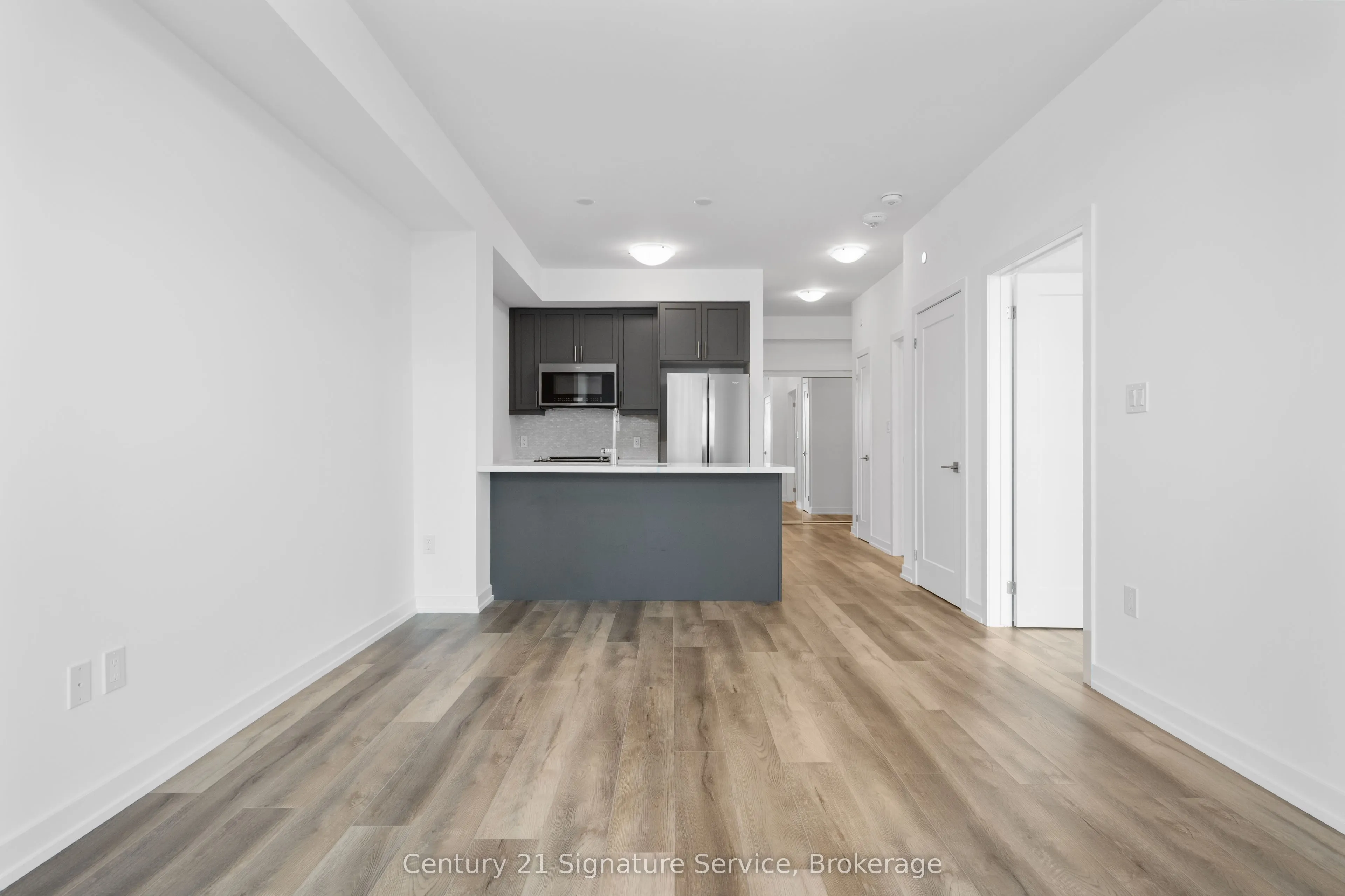 470 Dundas Street E #1013