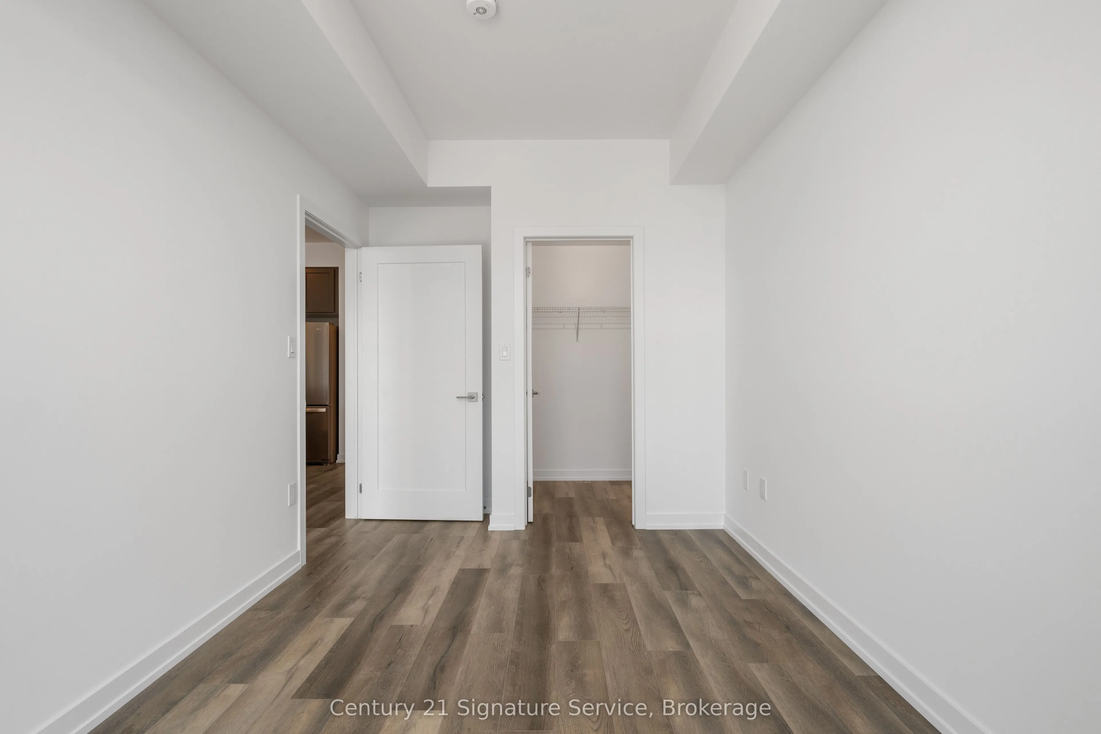 470 Dundas Street E #1013