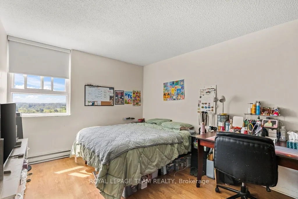 2000 JASMINE Crescent #1112