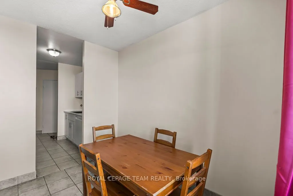 2000 JASMINE Crescent #1112