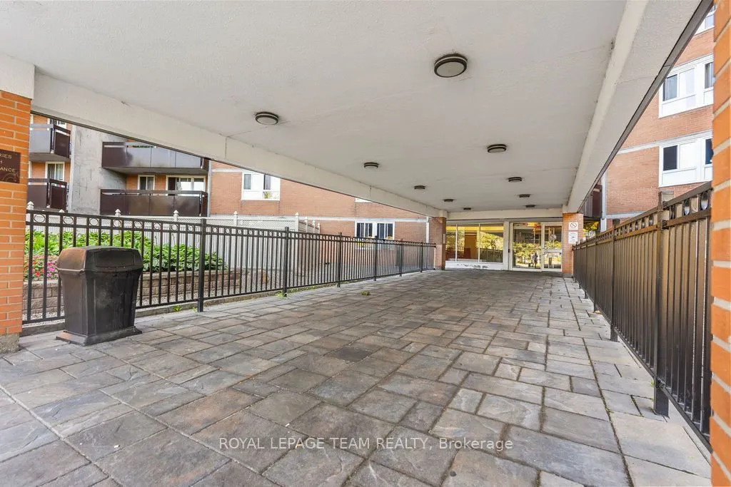 2000 JASMINE Crescent #1112