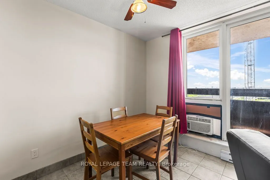 2000 JASMINE Crescent #1112