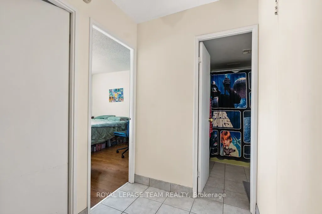 2000 JASMINE Crescent #1112