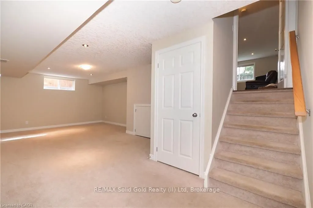 559 Springwater Drive
