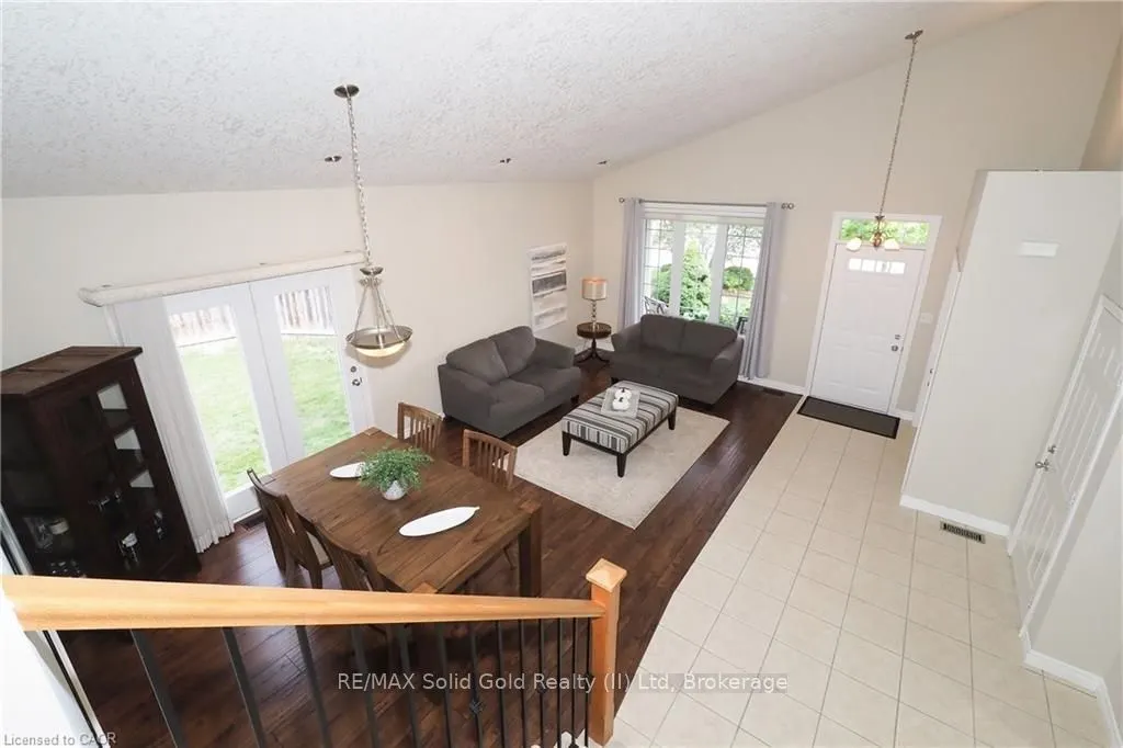 559 Springwater Drive