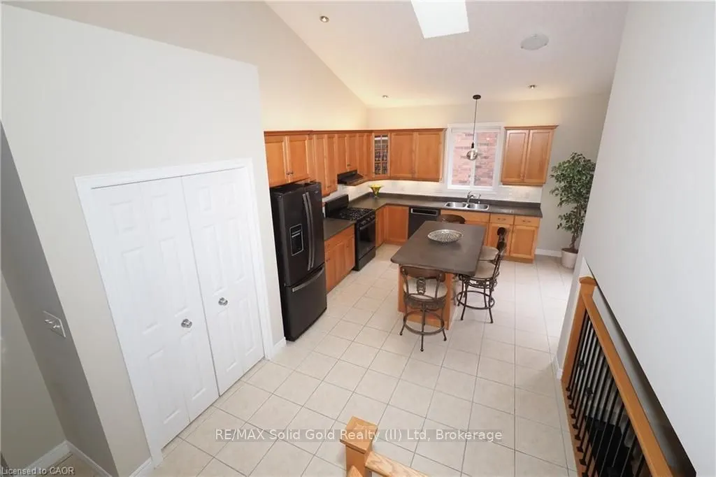 559 Springwater Drive