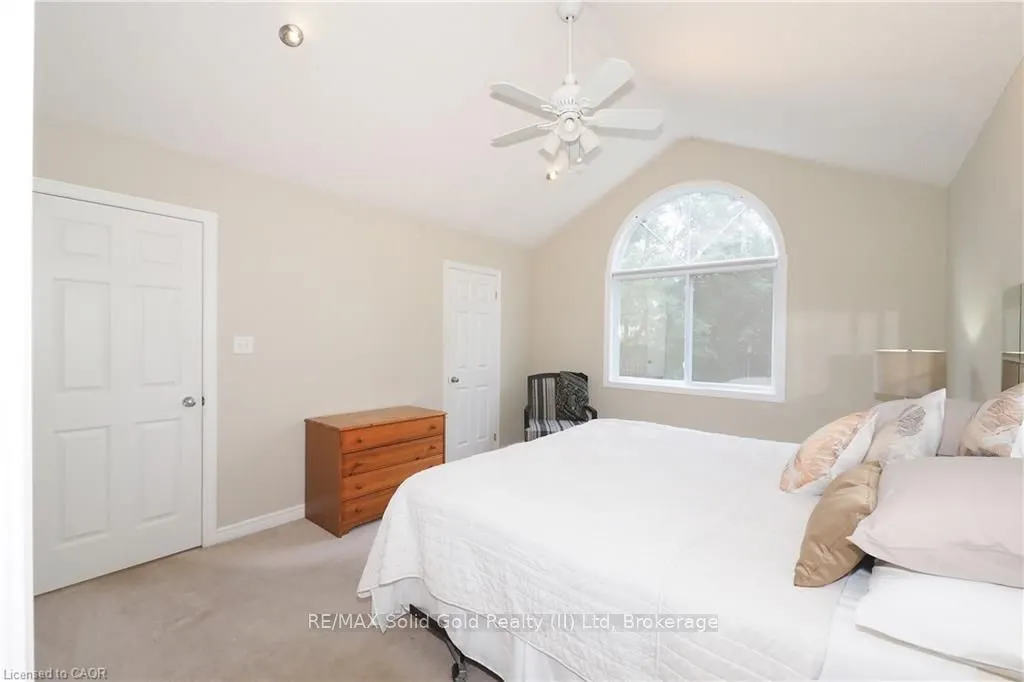 559 Springwater Drive