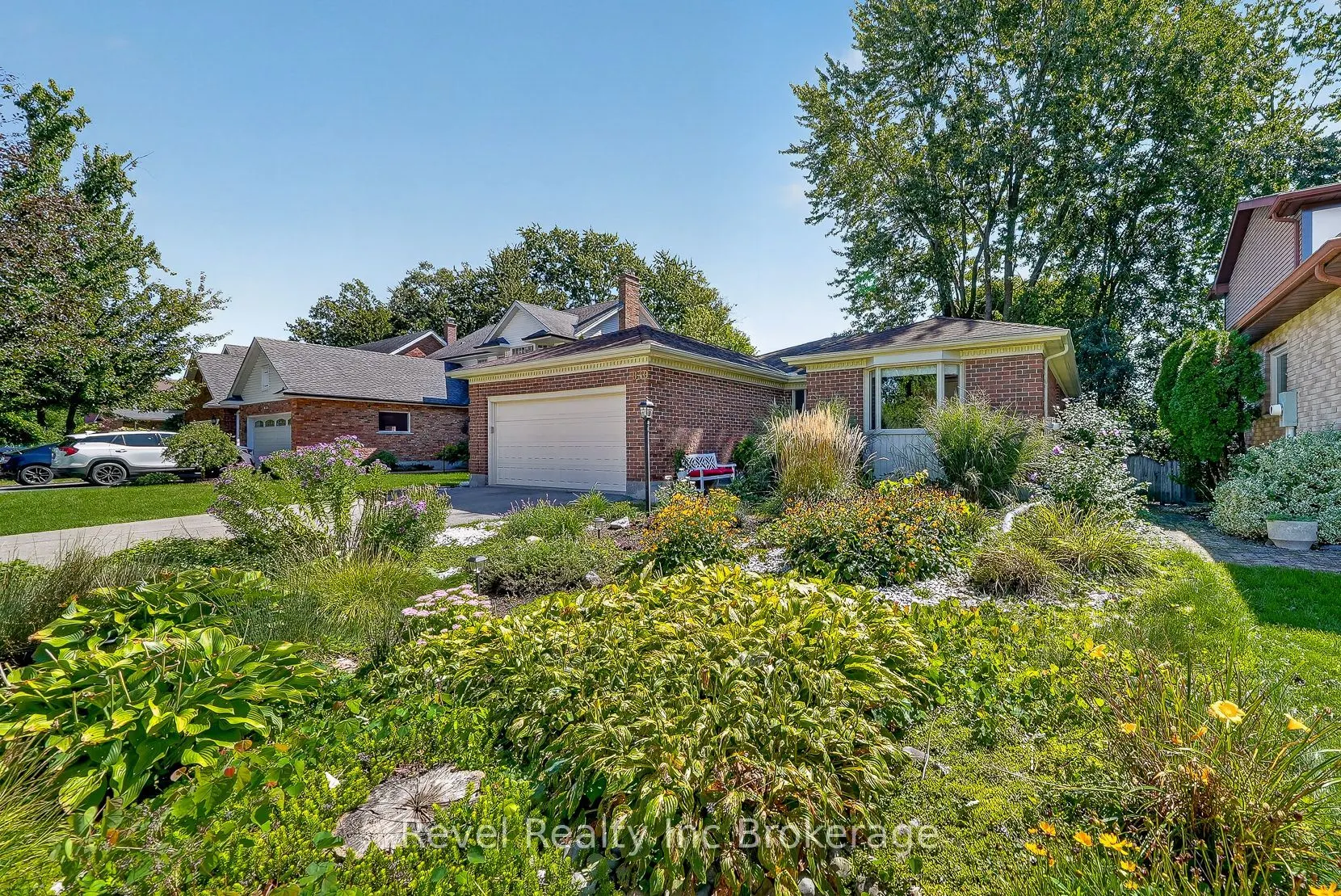 830 Berkshire Drive