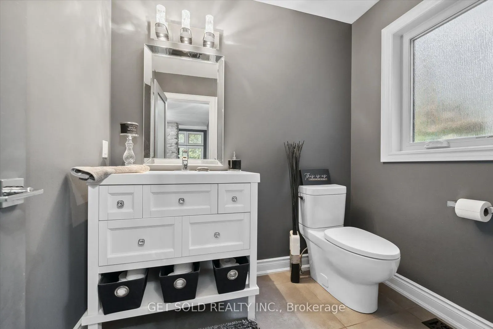 11 Fieldway Court