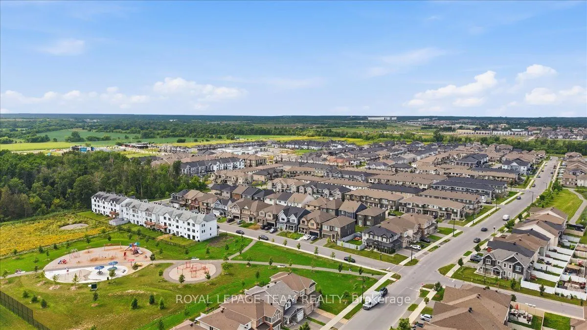 2413 Watercolours Way