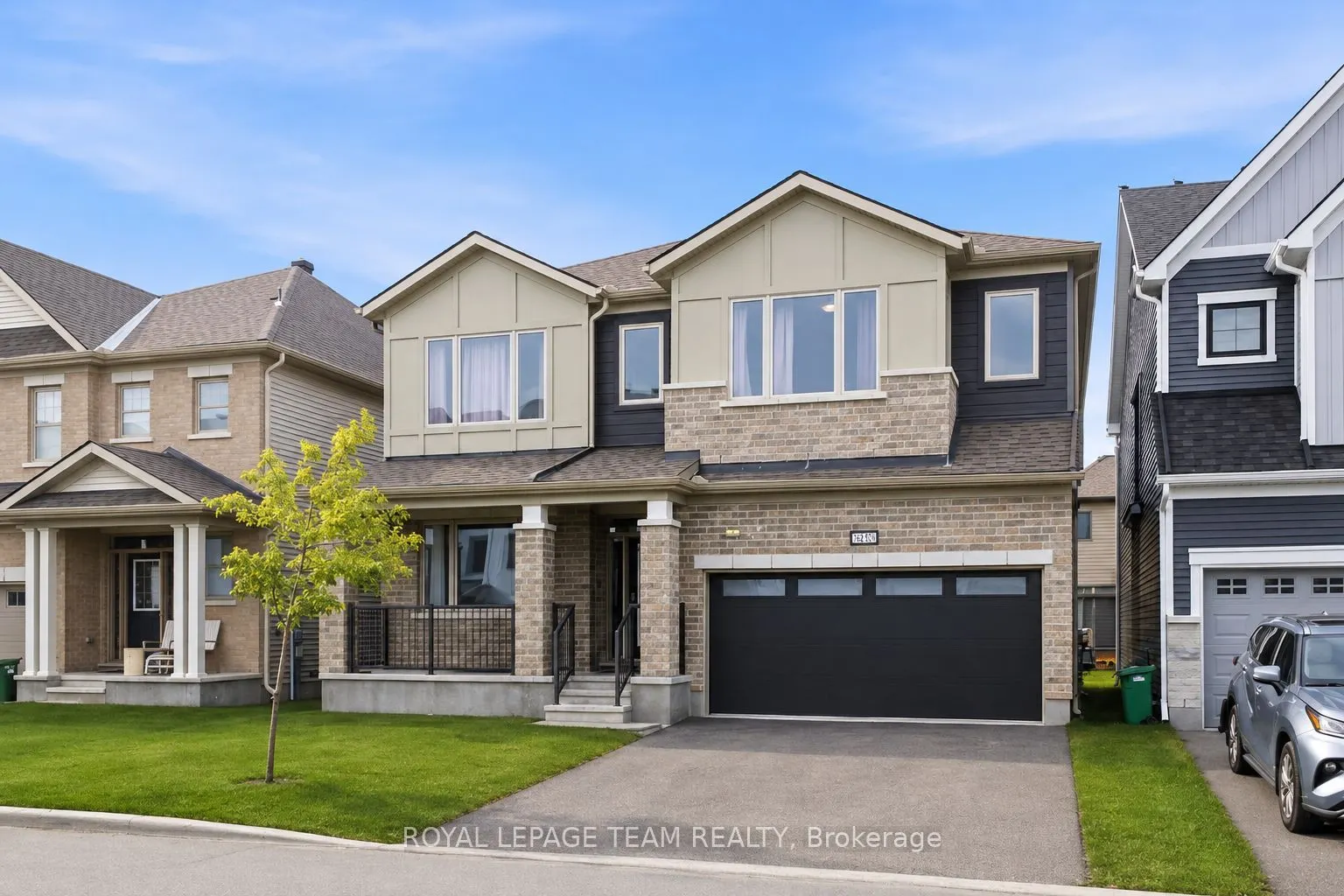 2413 Watercolours Way