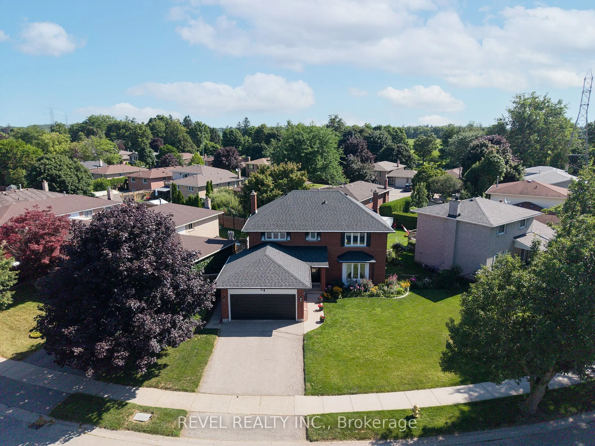 54 Dante Crescent