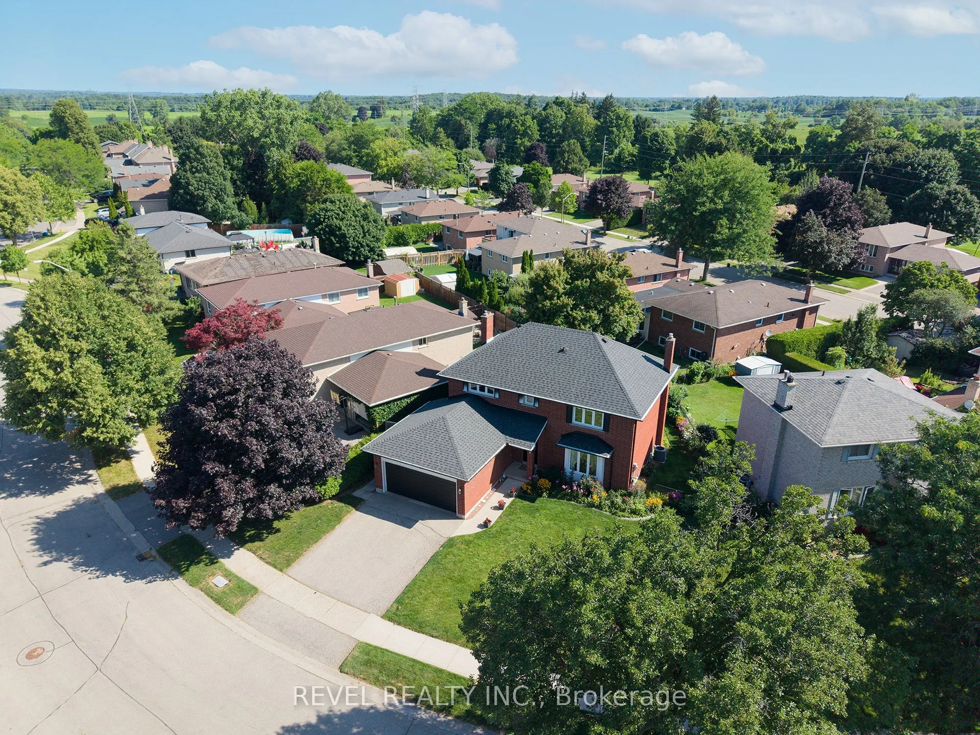 54 Dante Crescent